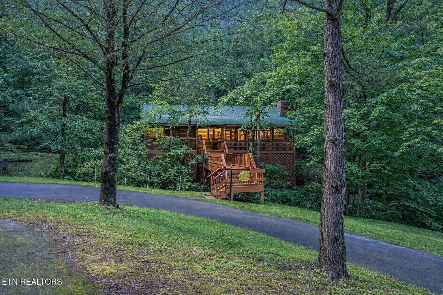 2653 Black Walnut Flats Road Sevierville TN 37862