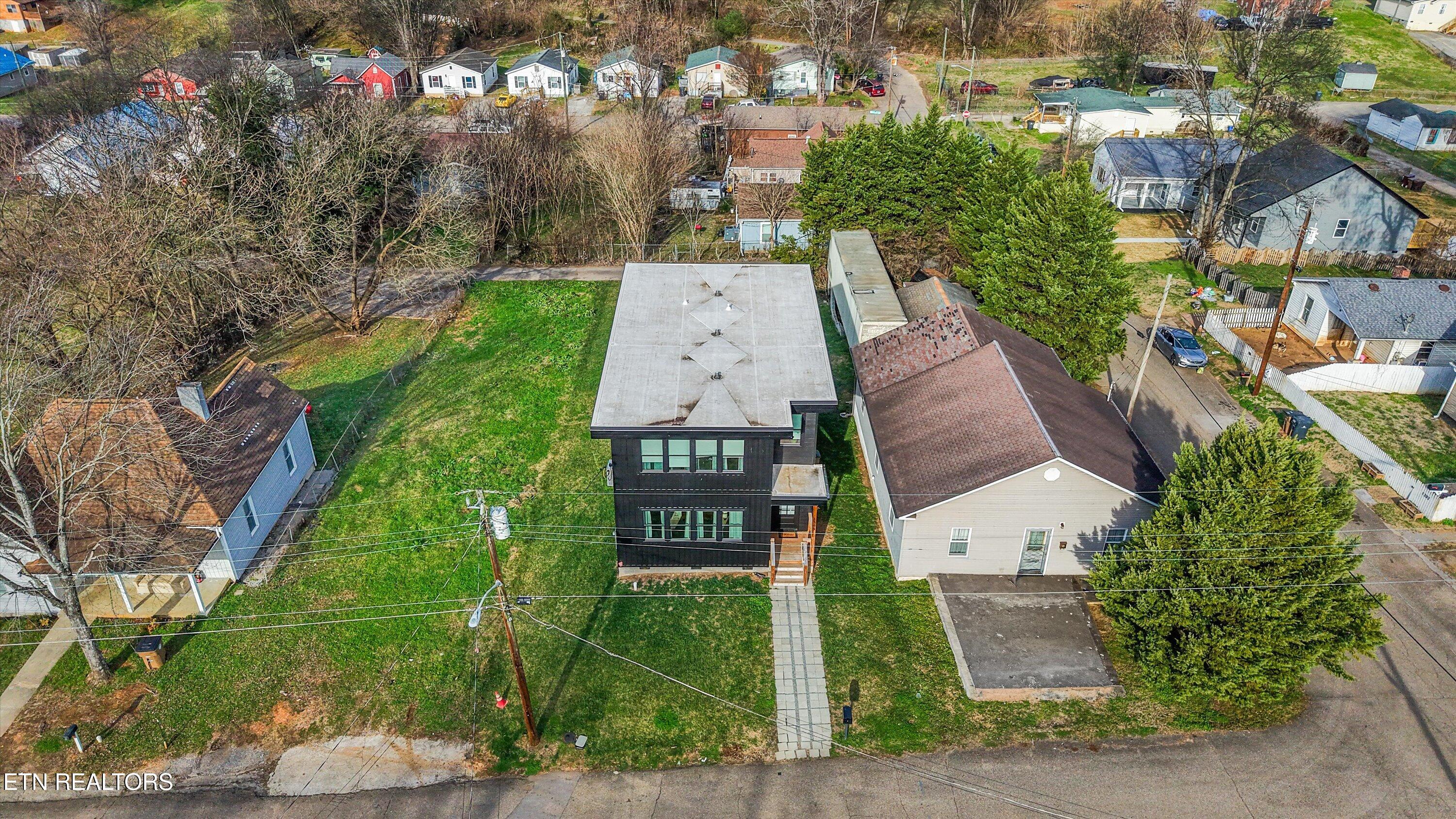 1303 W Baxter Avenue Knoxville TN 37921