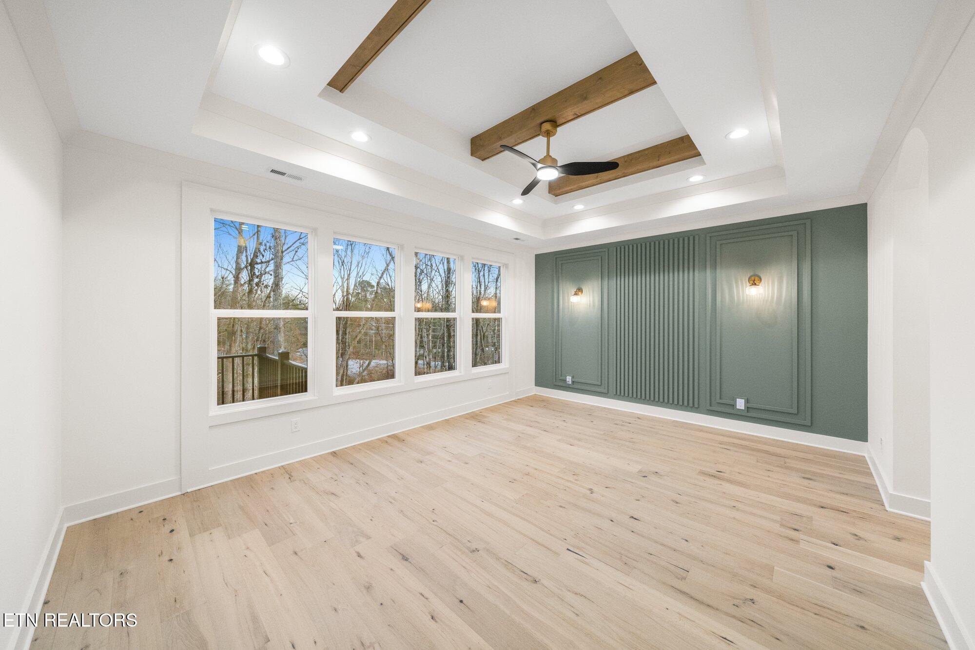 136 Amohi Way Loudon TN 37774