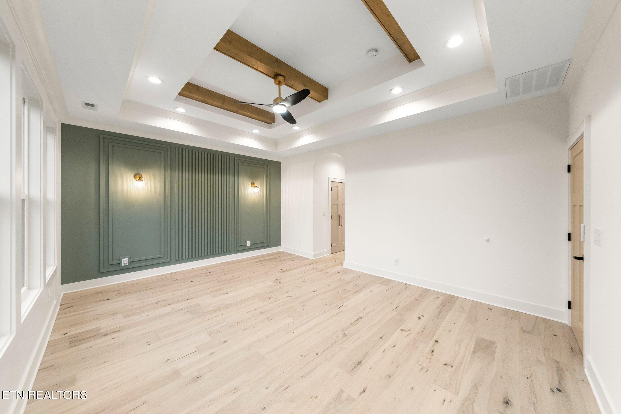 136 Amohi Way Loudon TN 37774