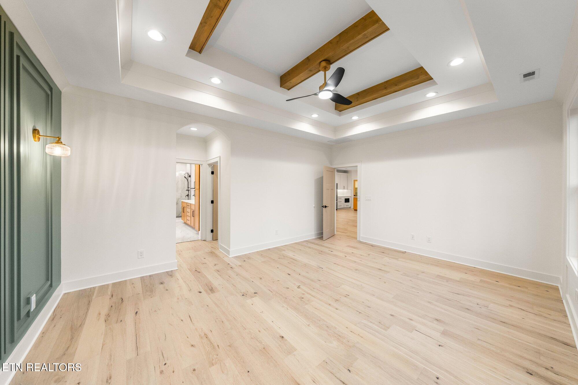 136 Amohi Way Loudon TN 37774