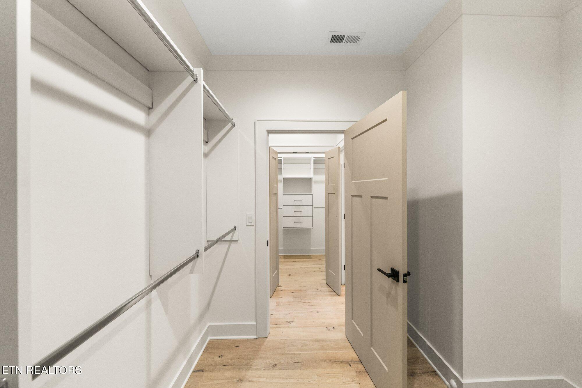 136 Amohi Way Loudon TN 37774