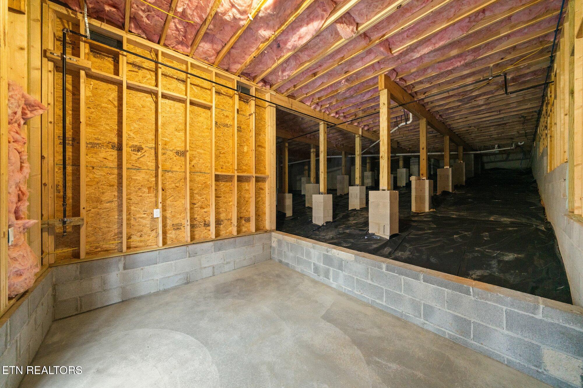 136 Amohi Way Loudon TN 37774