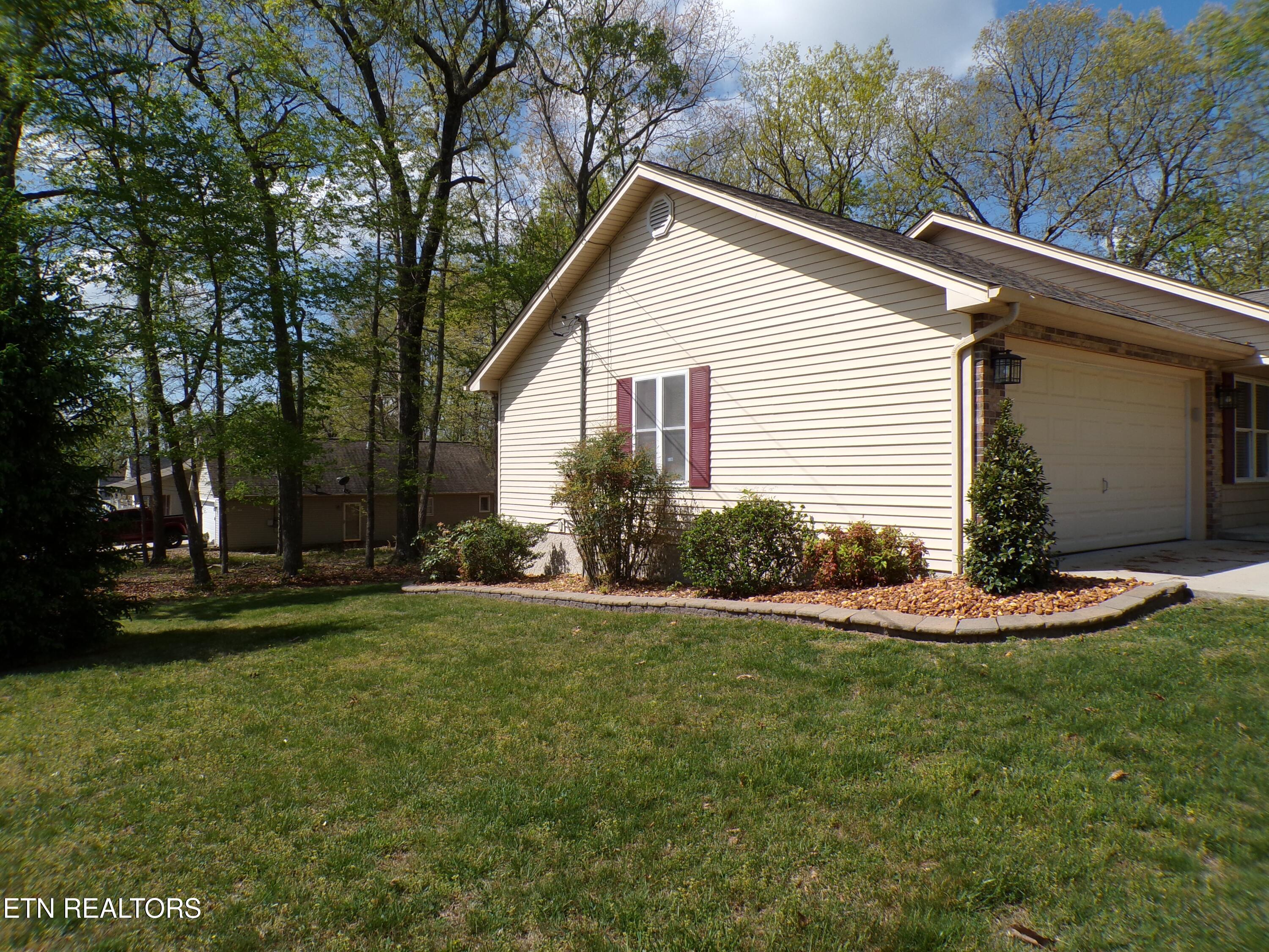 161 Albemarle Lane Crossville TN 38558