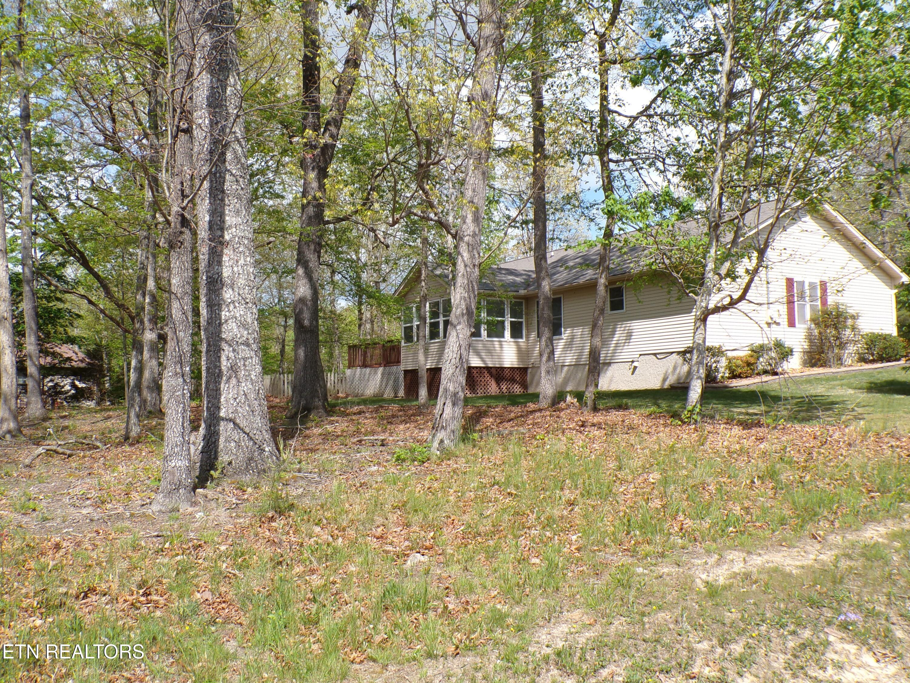 161 Albemarle Lane Crossville TN 38558
