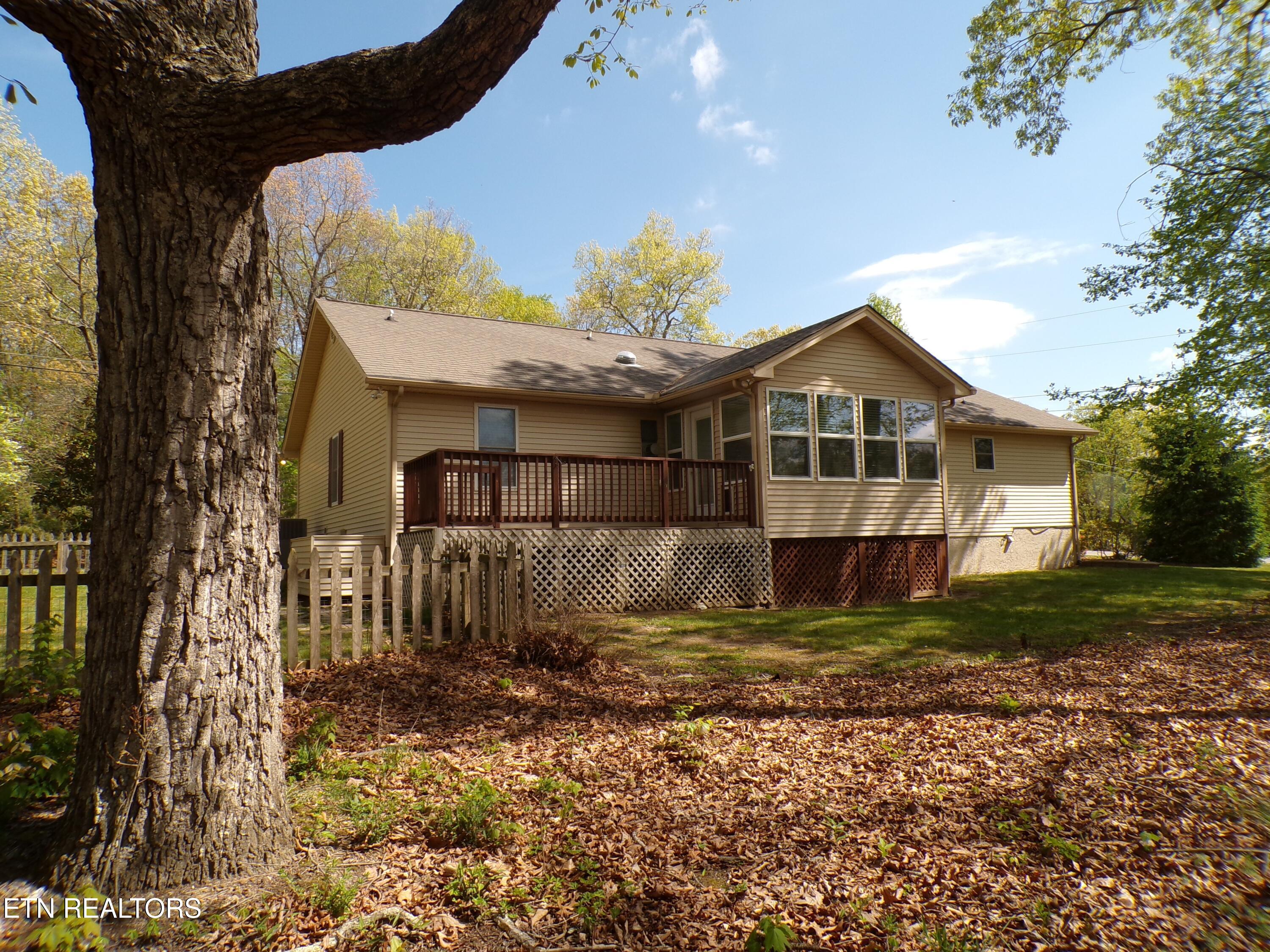 161 Albemarle Lane Crossville TN 38558