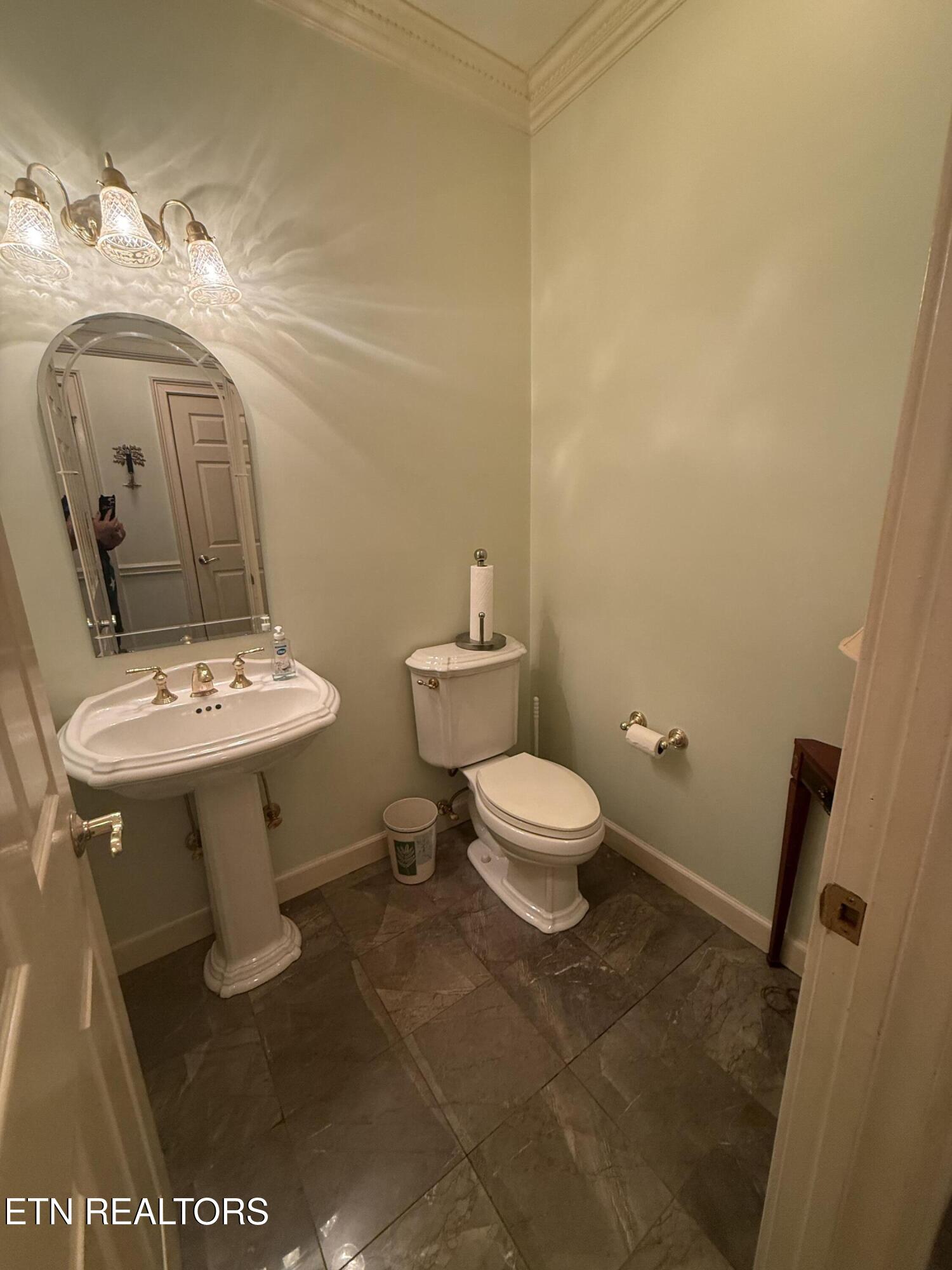 1817 Peppertree Drive Alcoa TN 37701