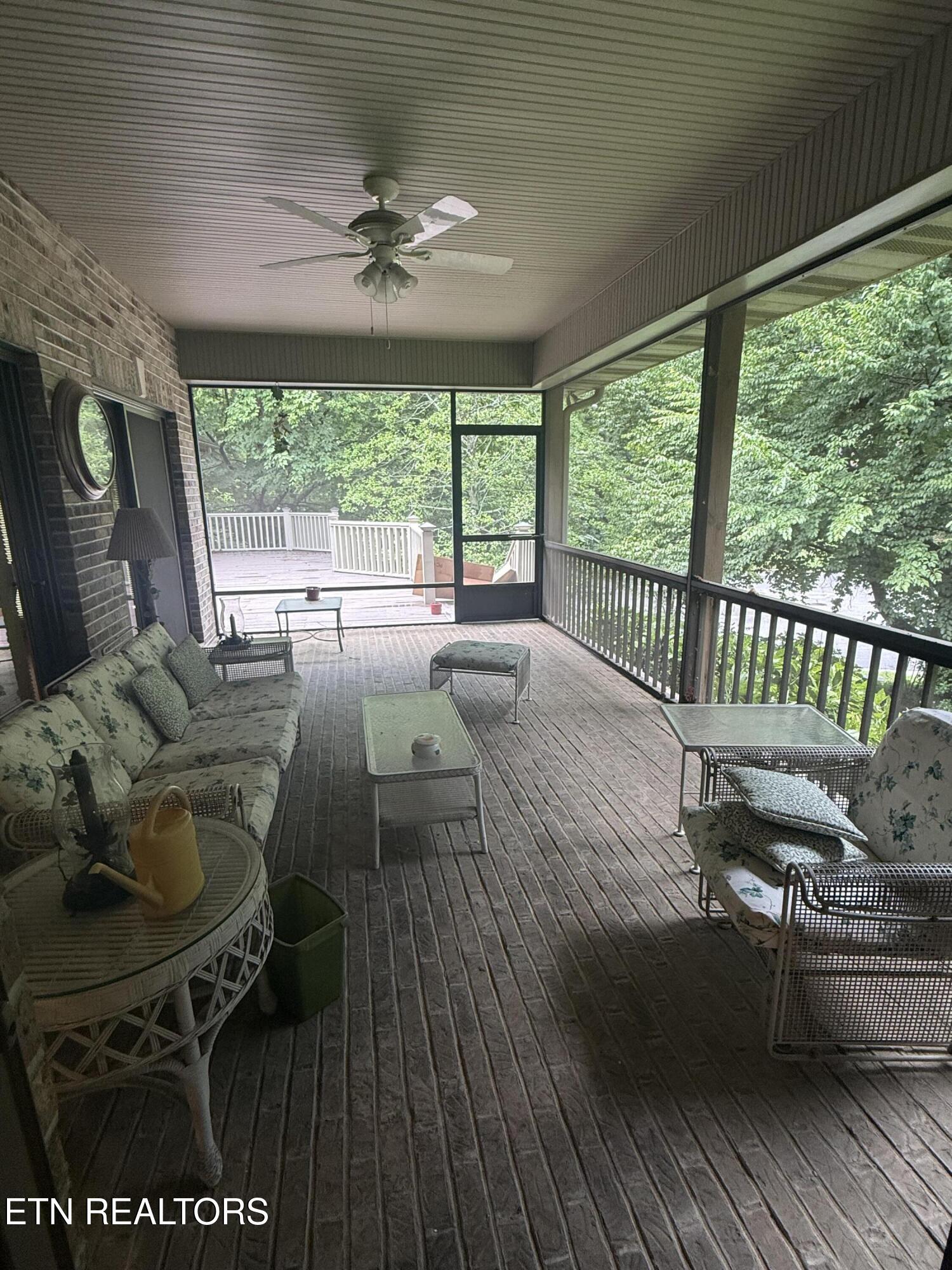 1817 Peppertree Drive Alcoa TN 37701