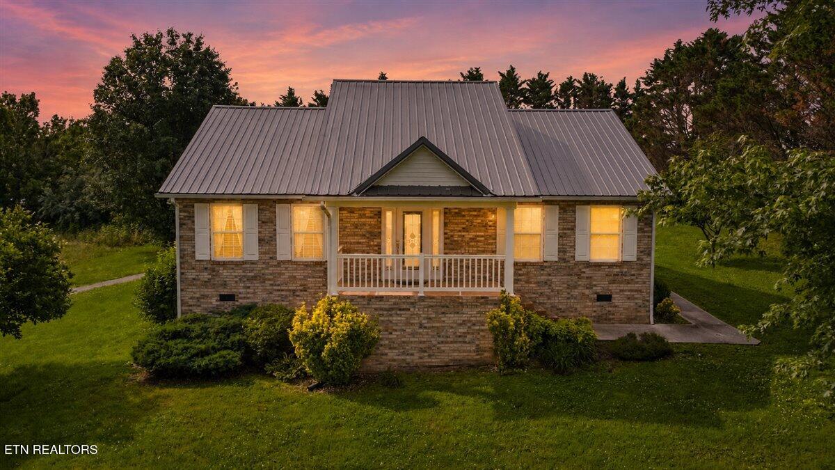 819 Island Ford Road Jacksboro TN 37757