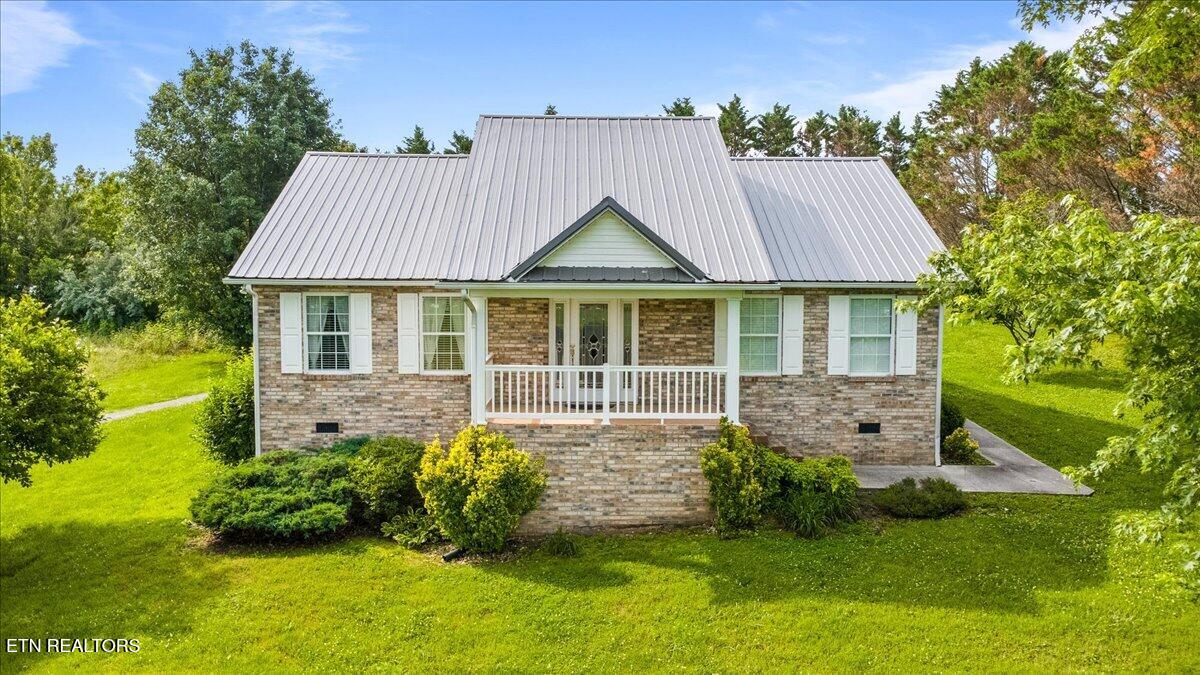 819 Island Ford Road Jacksboro TN 37757
