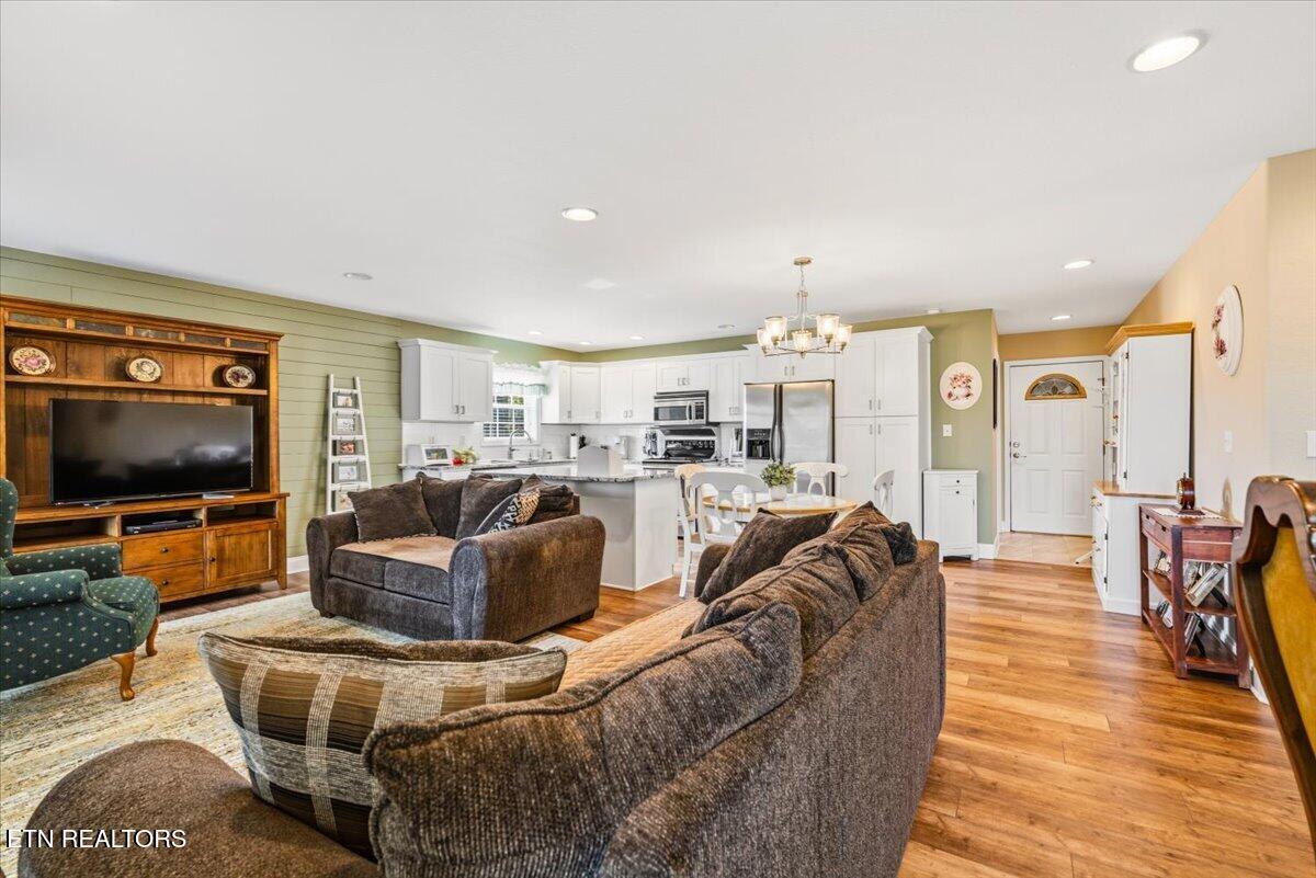 819 Island Ford Road Jacksboro TN 37757