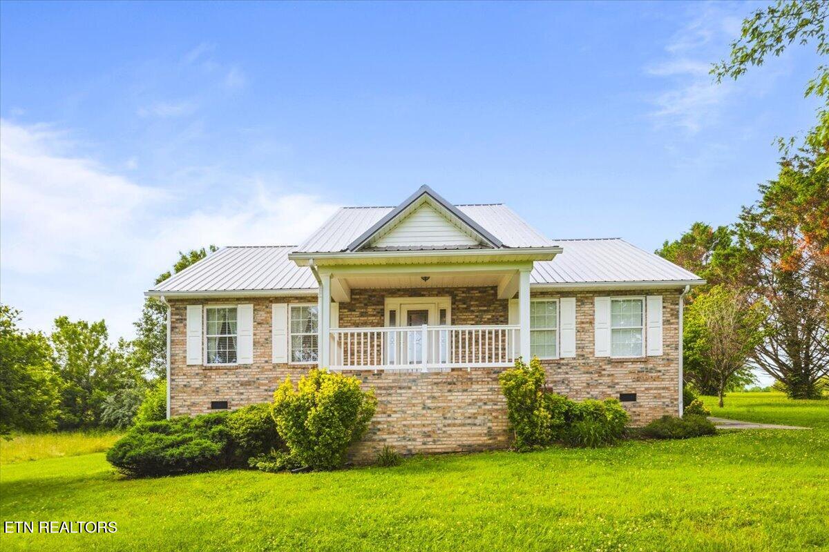 819 Island Ford Road Jacksboro TN 37757