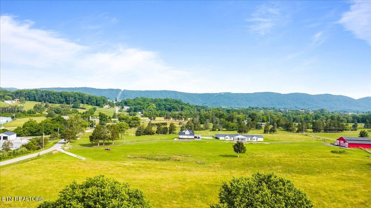 819 Island Ford Road Jacksboro TN 37757