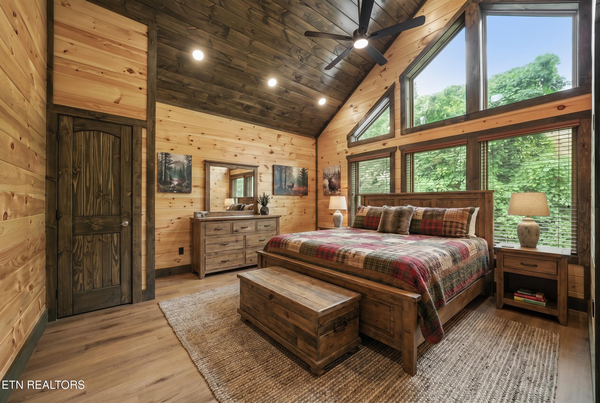 3262 Pine Peak Way Sevierville TN 37862