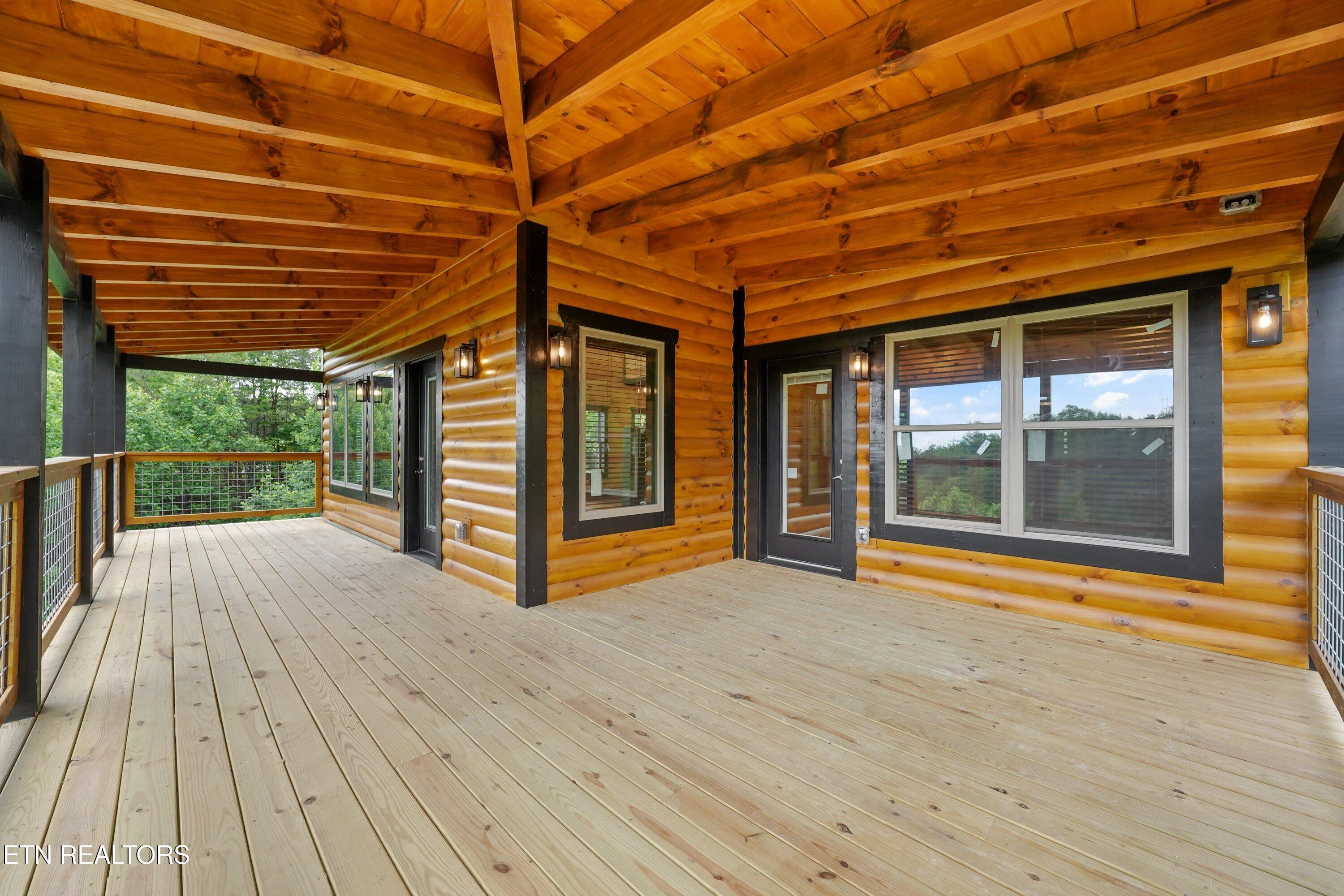 3262 Pine Peak Way Sevierville TN 37862