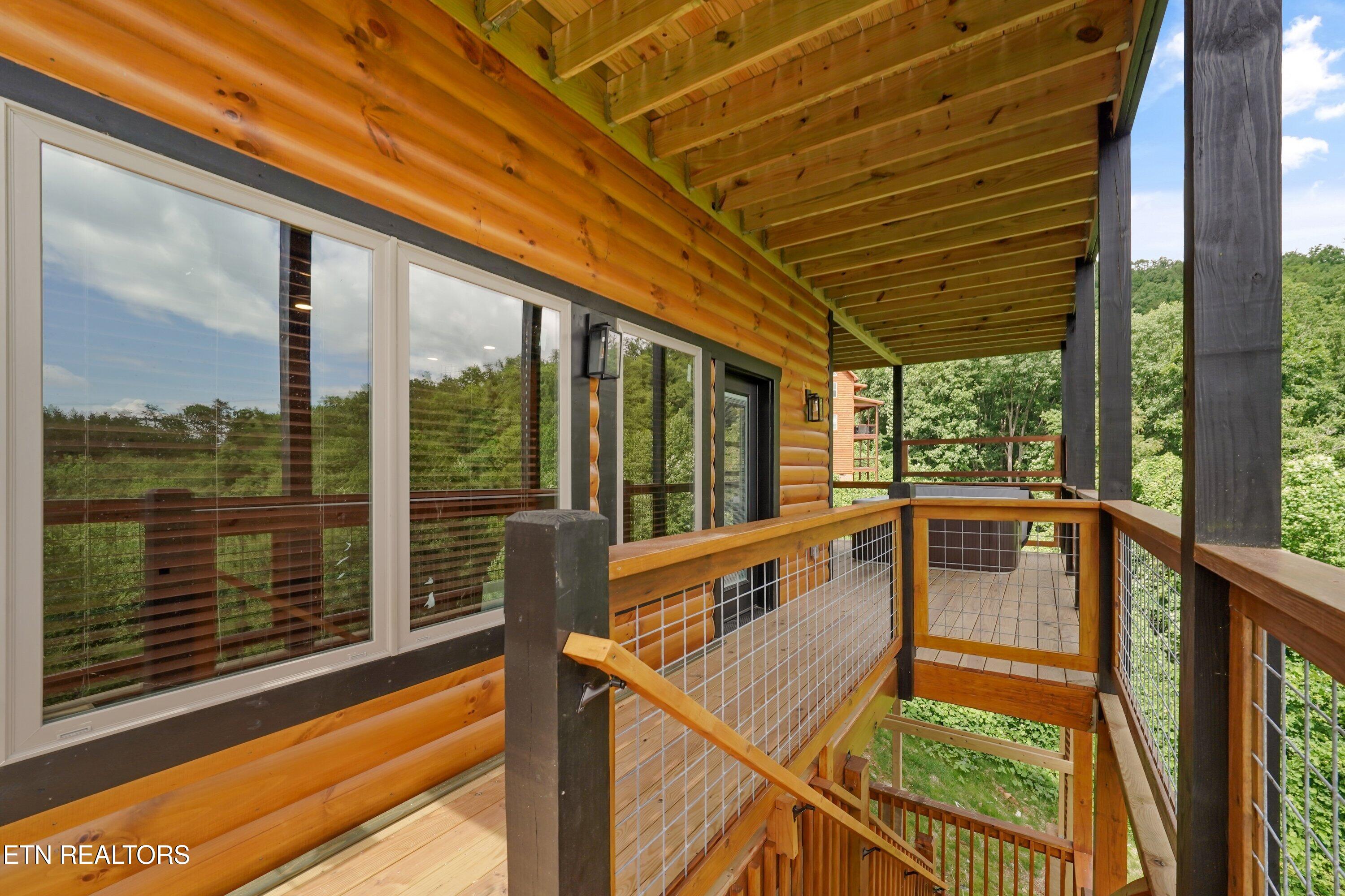 3262 Pine Peak Way Sevierville TN 37862