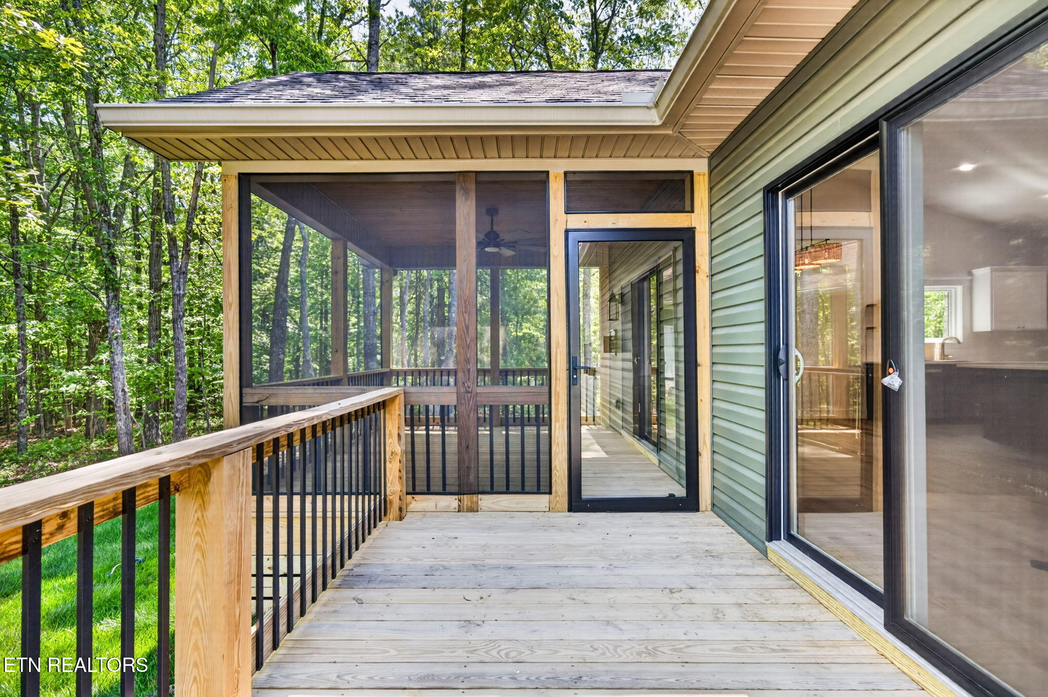 30 Andover Lane Crossville TN 38558