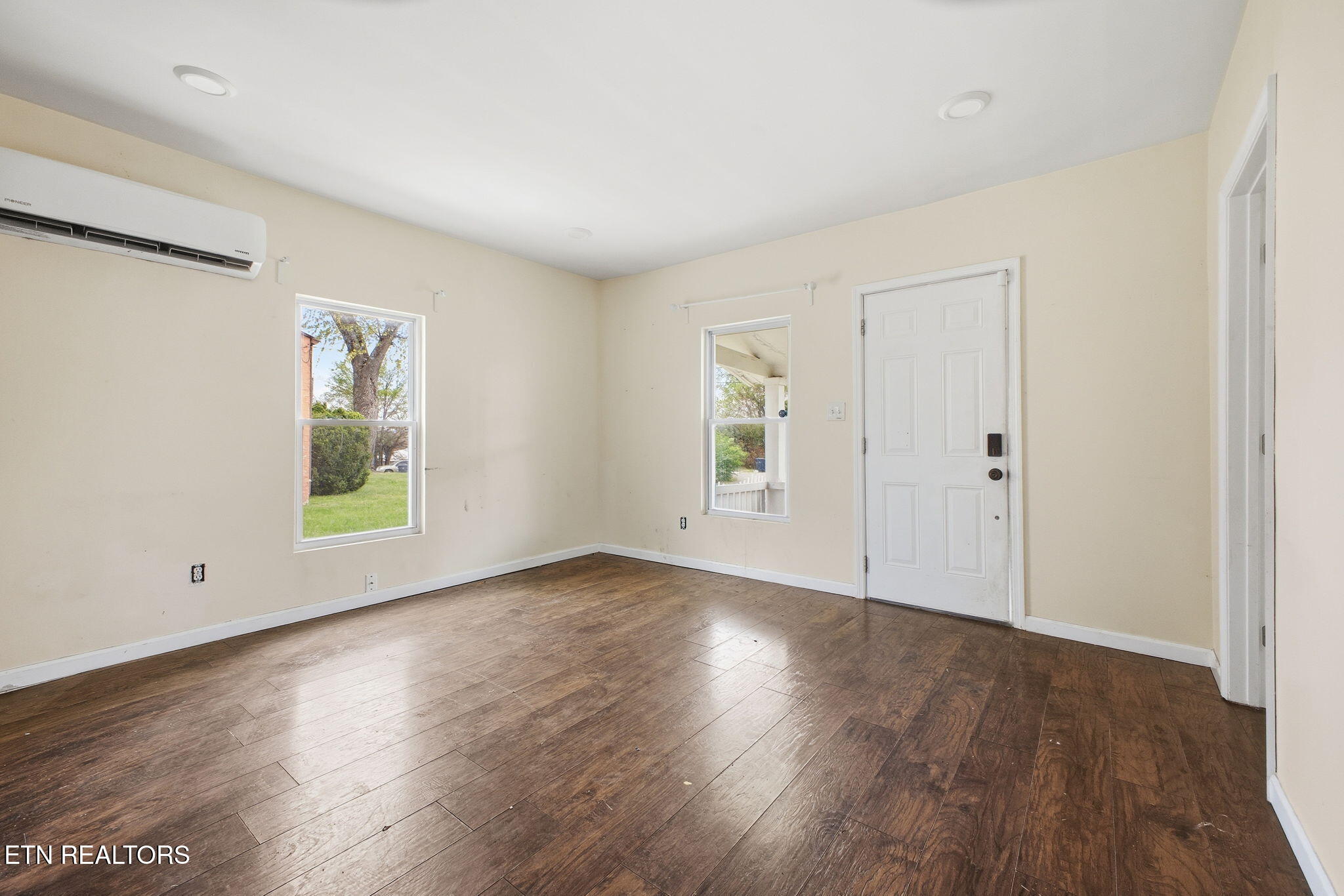 2531 E Glenwood Avenue Knoxville TN 37917