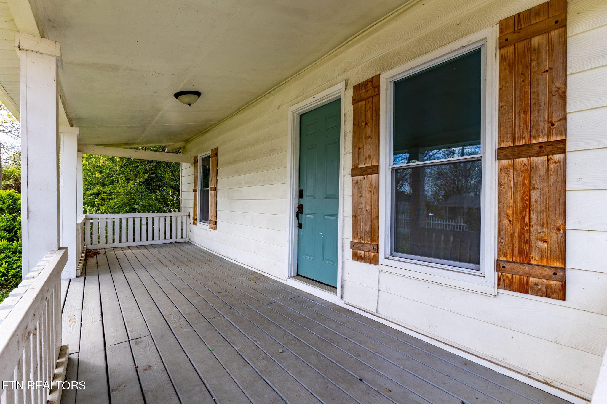 2531 E Glenwood Avenue Knoxville TN 37917