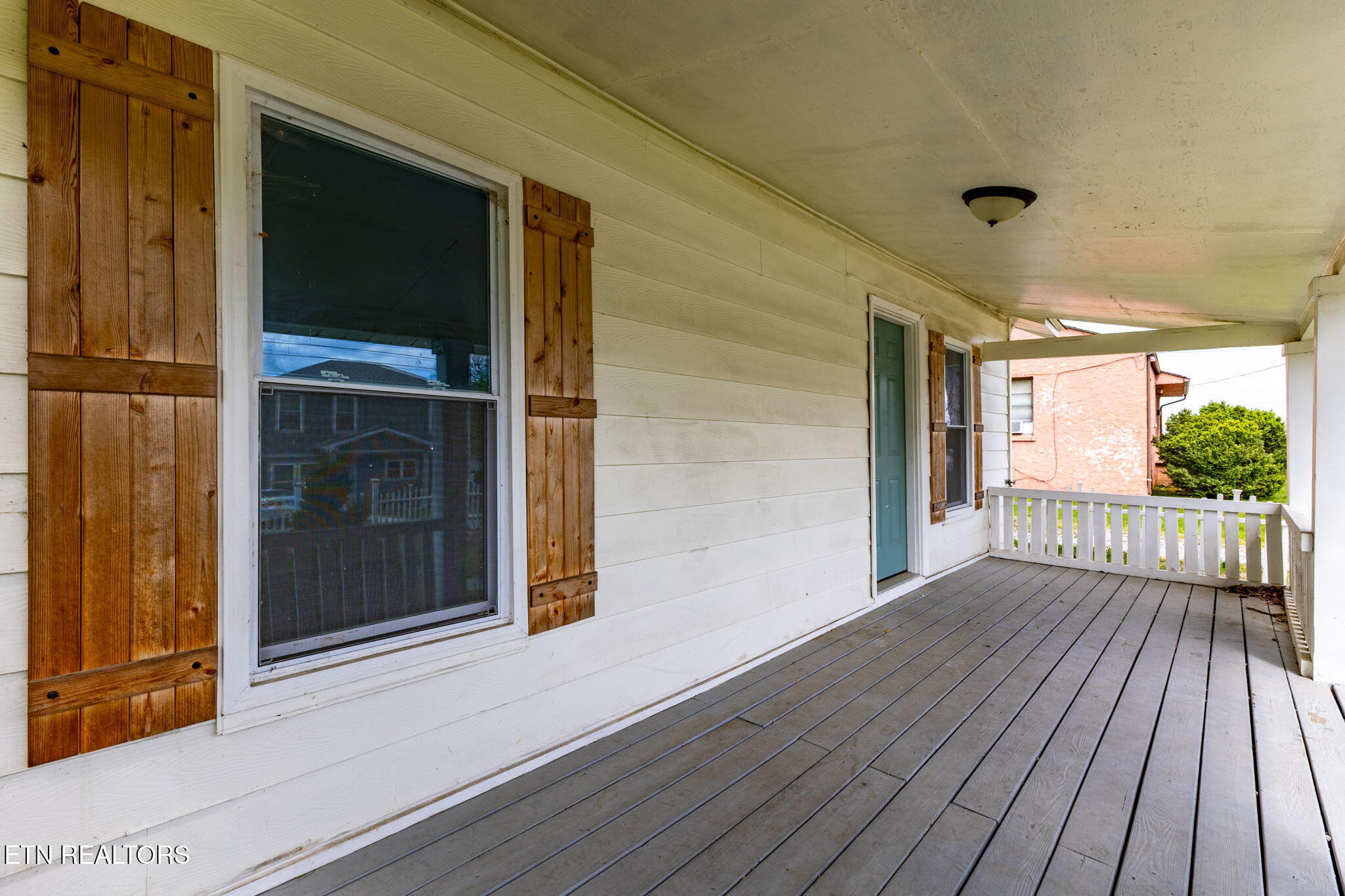 2531 E Glenwood Avenue Knoxville TN 37917