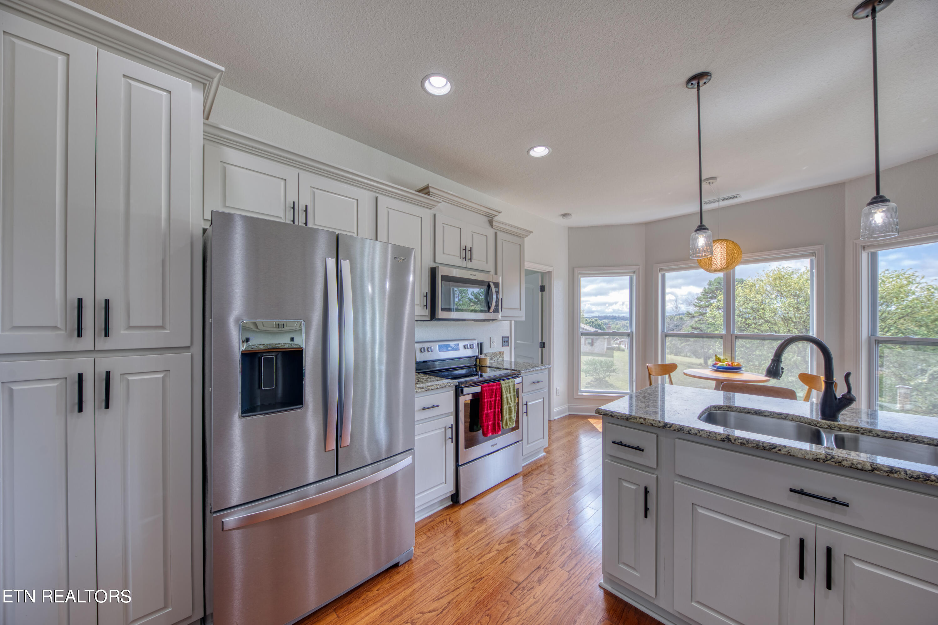 2039 Ranch Road Dandridge TN 37725