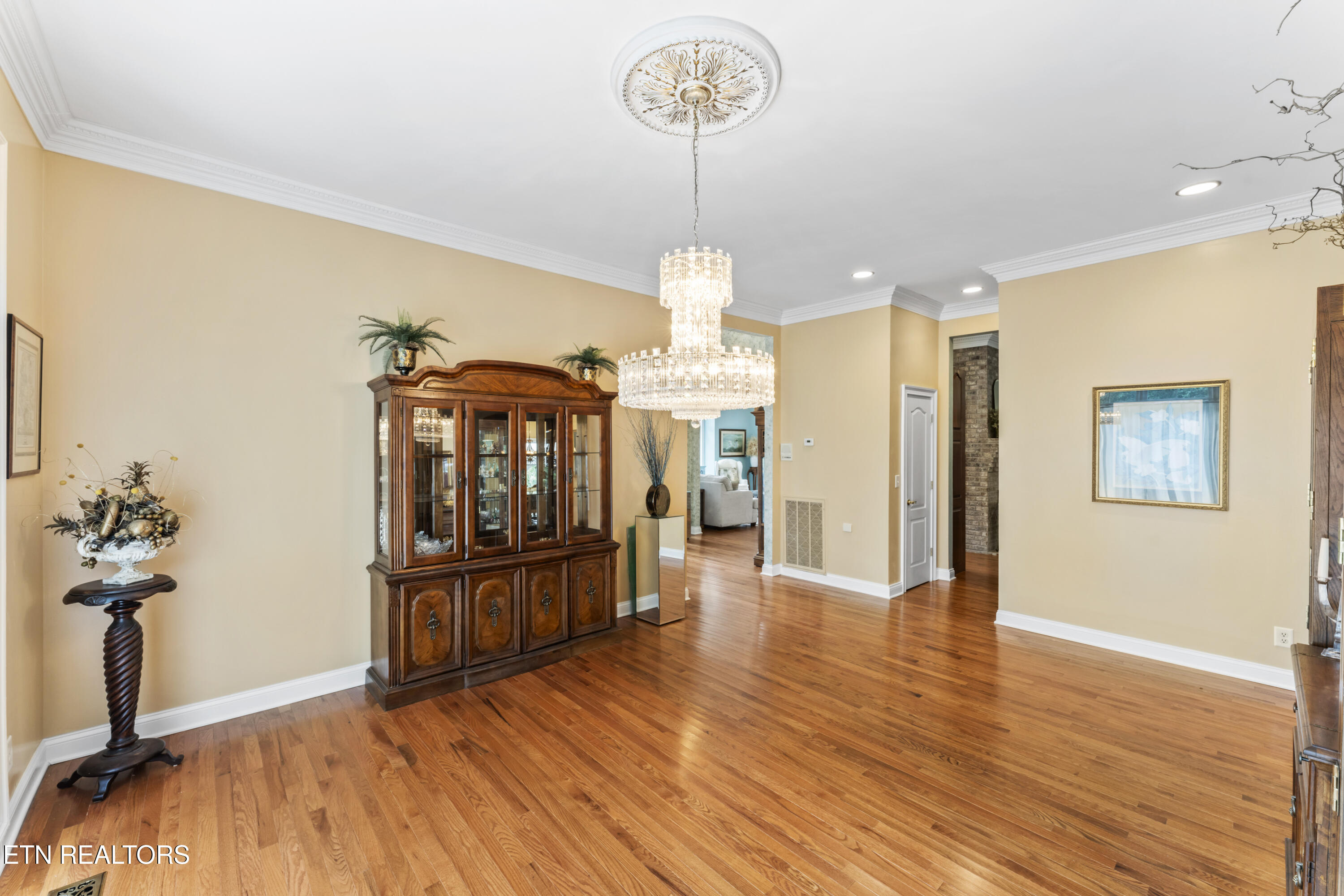 108 Deerfield Lane Oak Ridge TN 37830