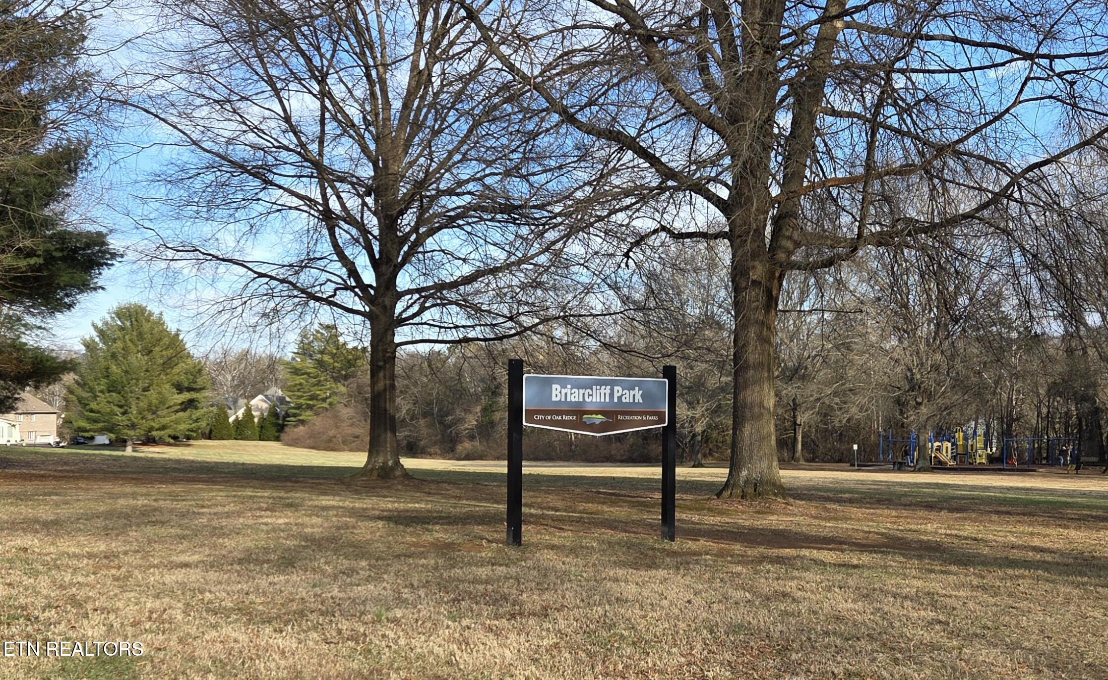 108 Deerfield Lane Oak Ridge TN 37830