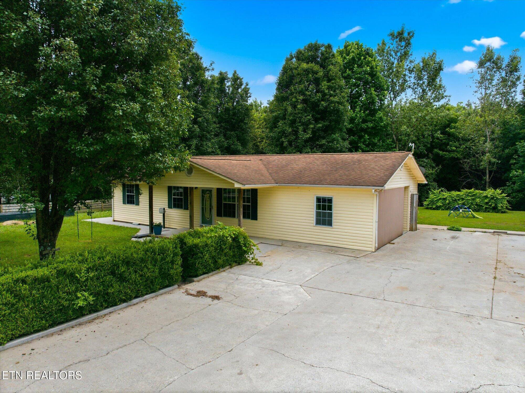 301 Wayman Road Madisonville TN 37354