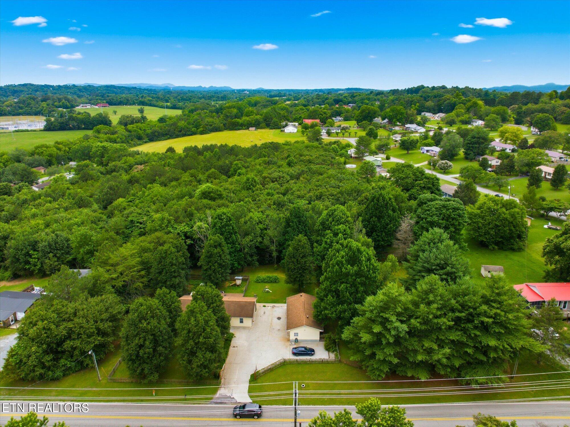301 Wayman Road Madisonville TN 37354