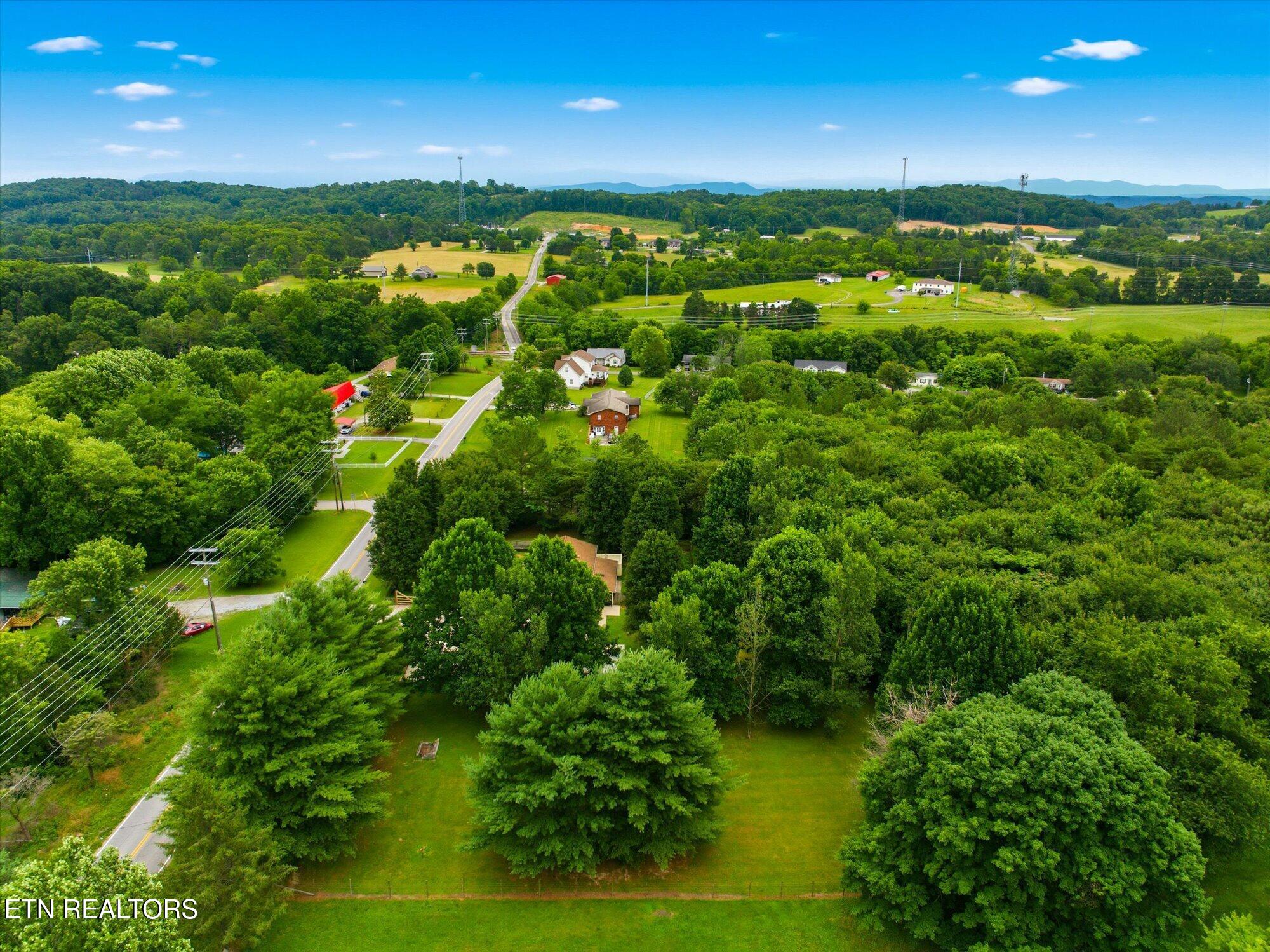301 Wayman Road Madisonville TN 37354