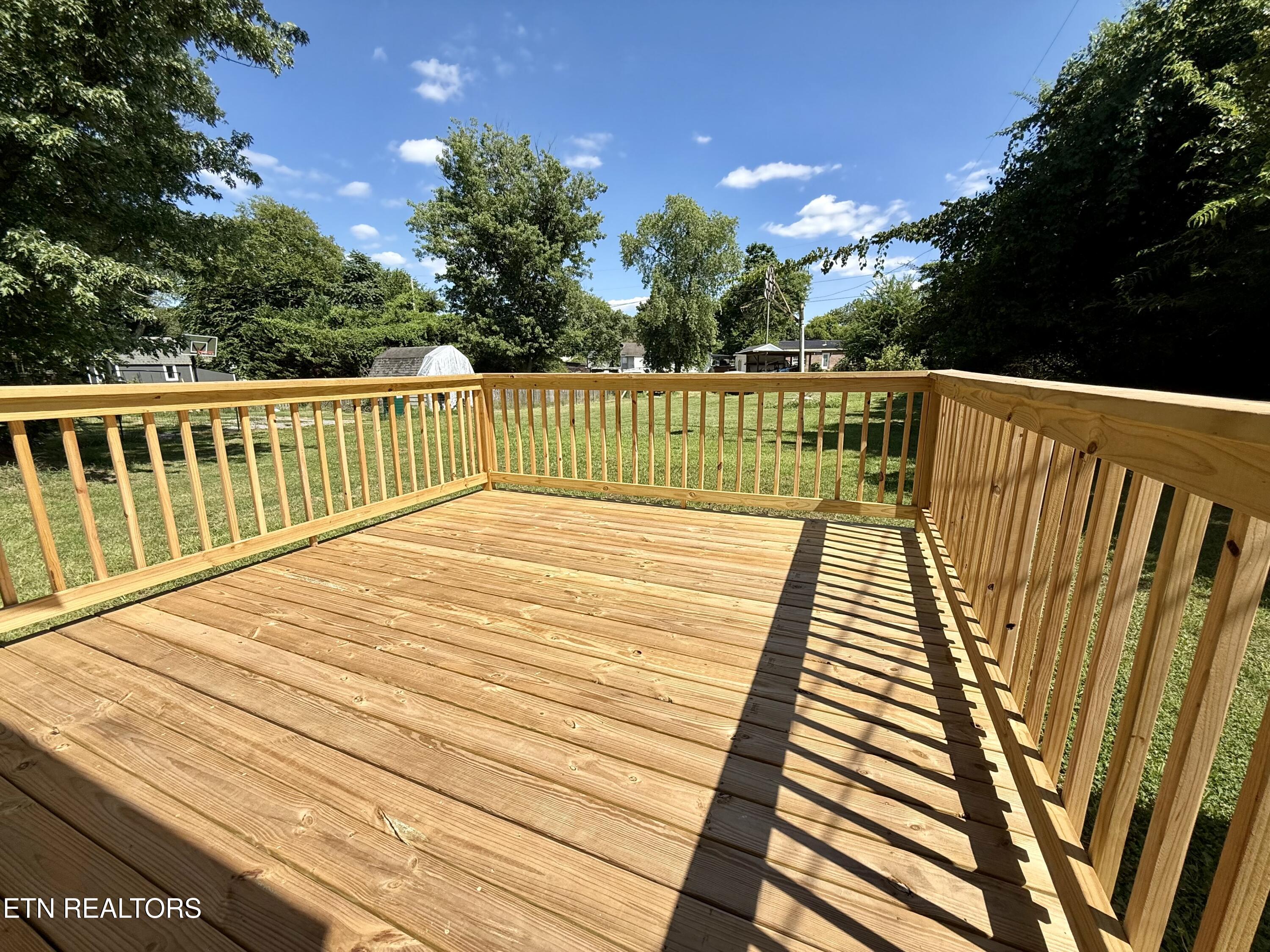 2318 Grove Street Maryville TN 37804