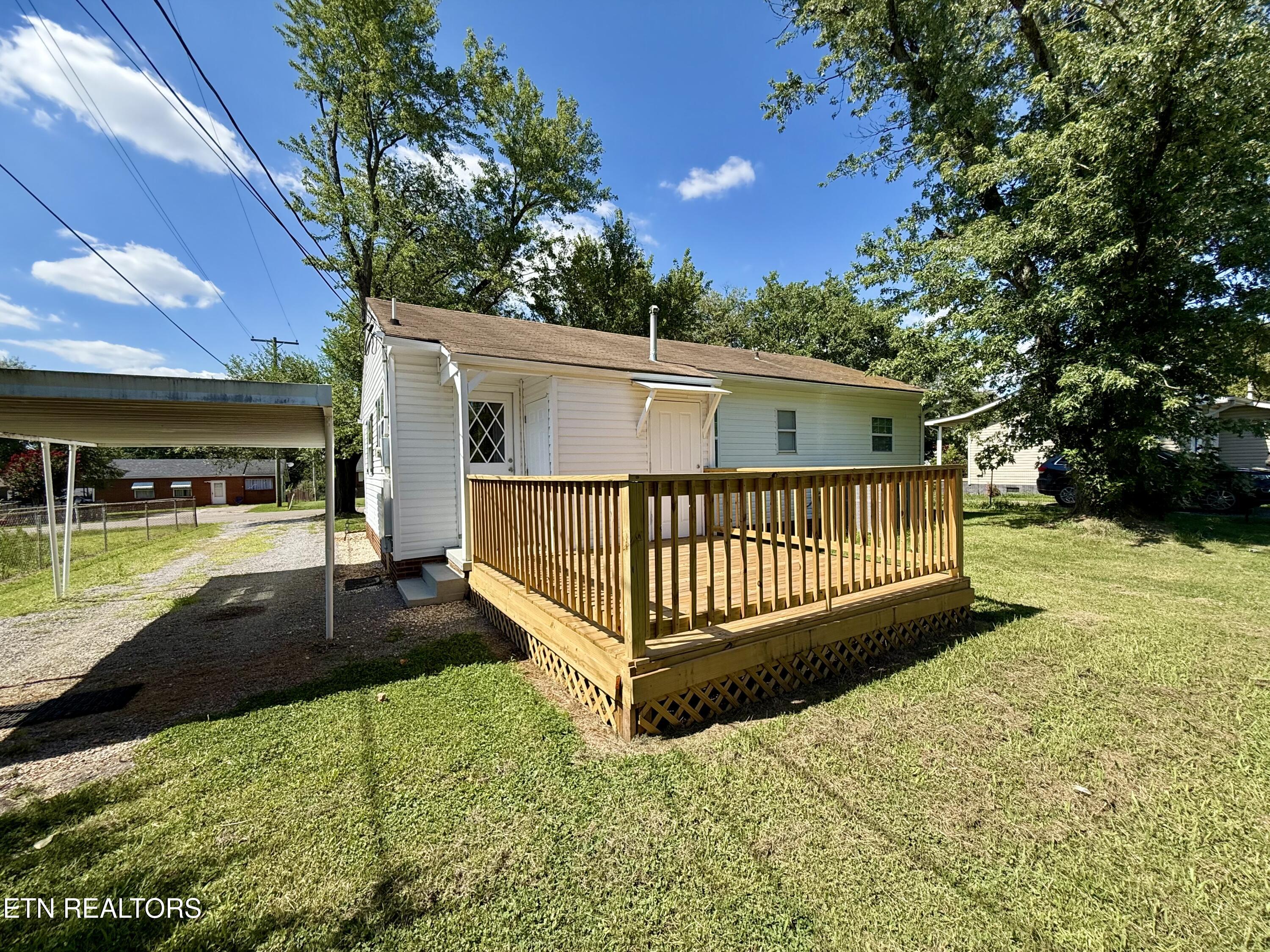 2318 Grove Street Maryville TN 37804