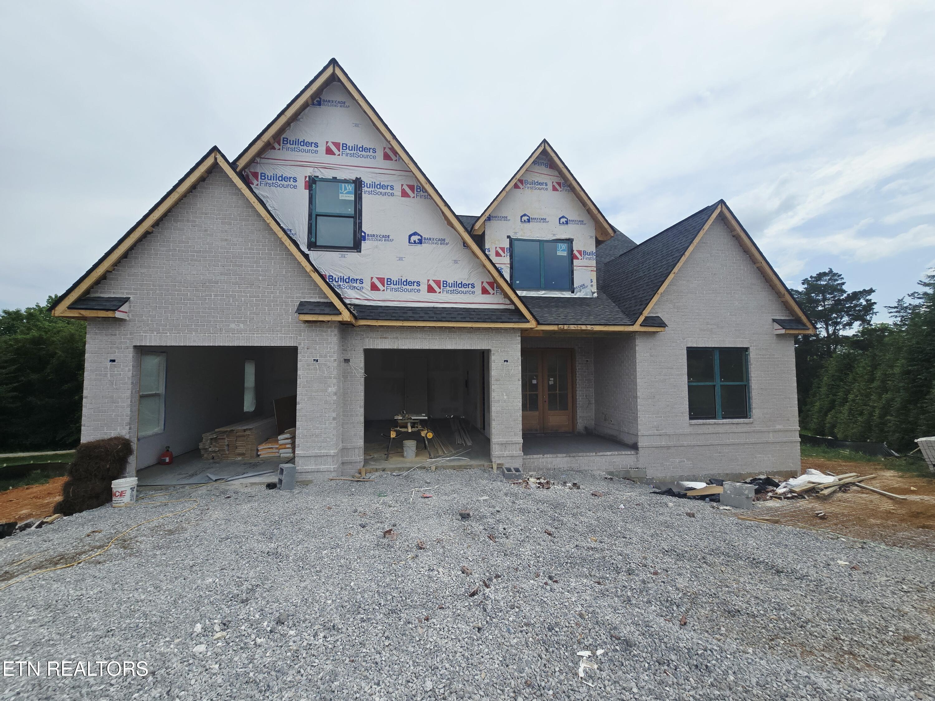 761 Maclaren Way Lenoir City TN 37772