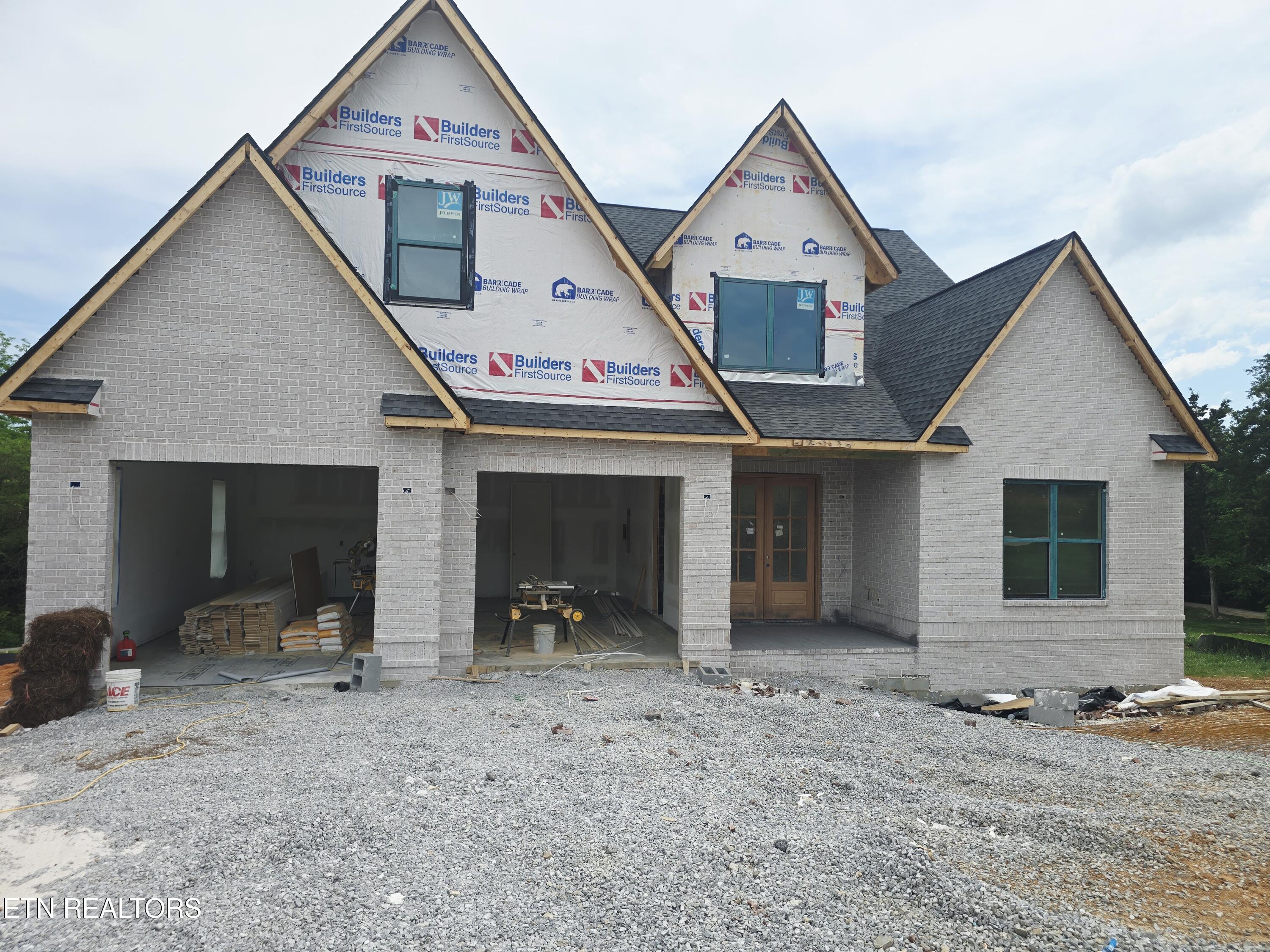 761 Maclaren Way Lenoir City TN 37772