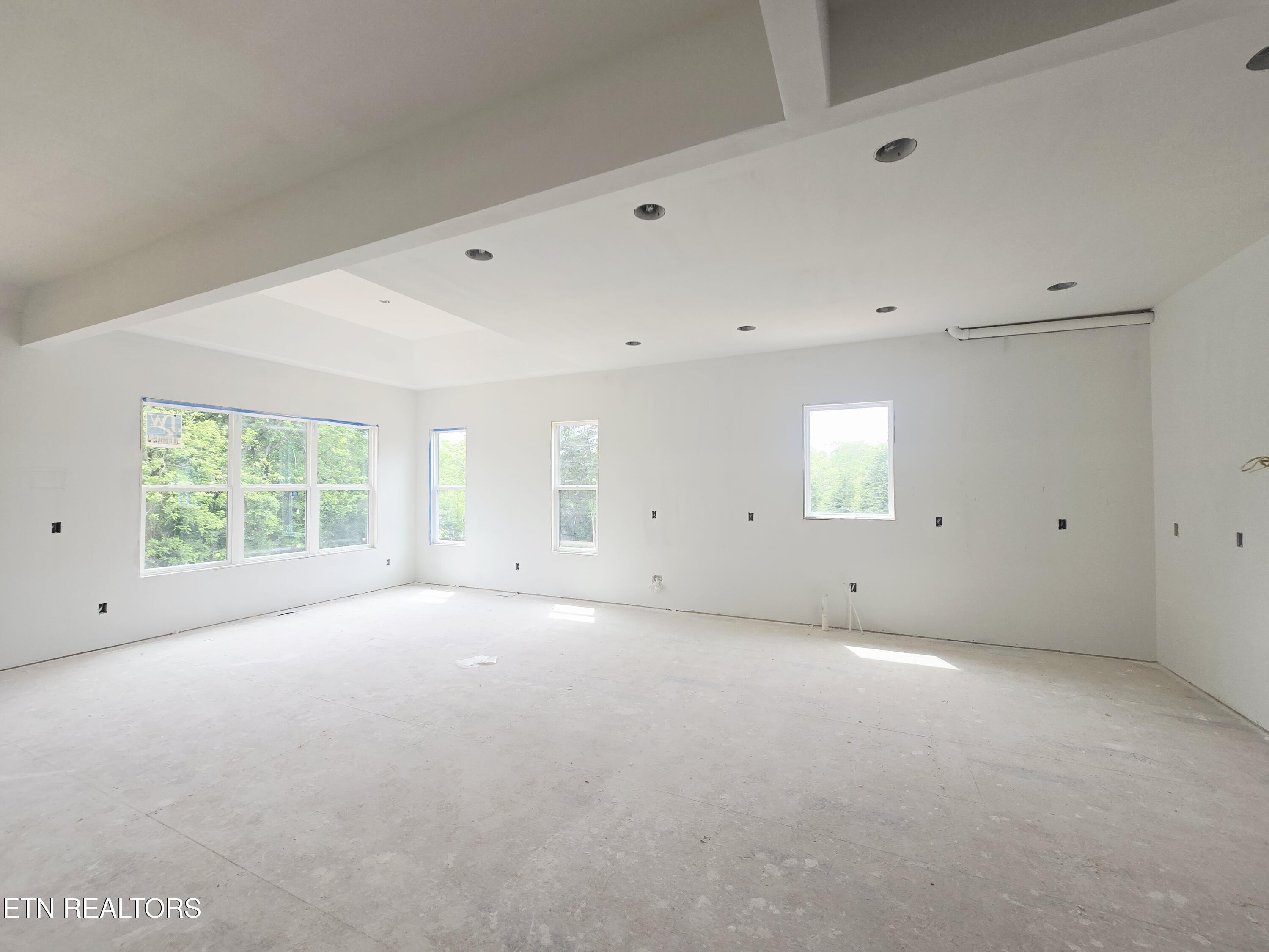 761 Maclaren Way Lenoir City TN 37772