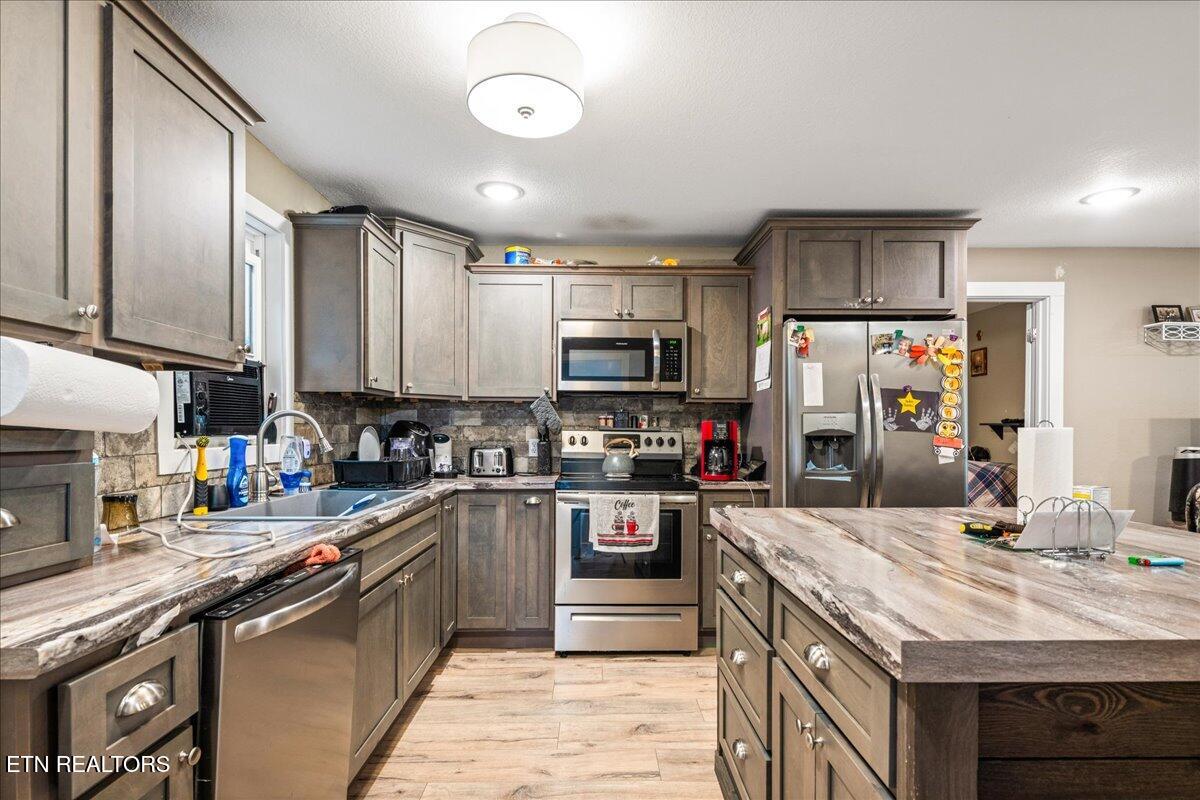 265 Grape Rough Road Oneida TN 37841