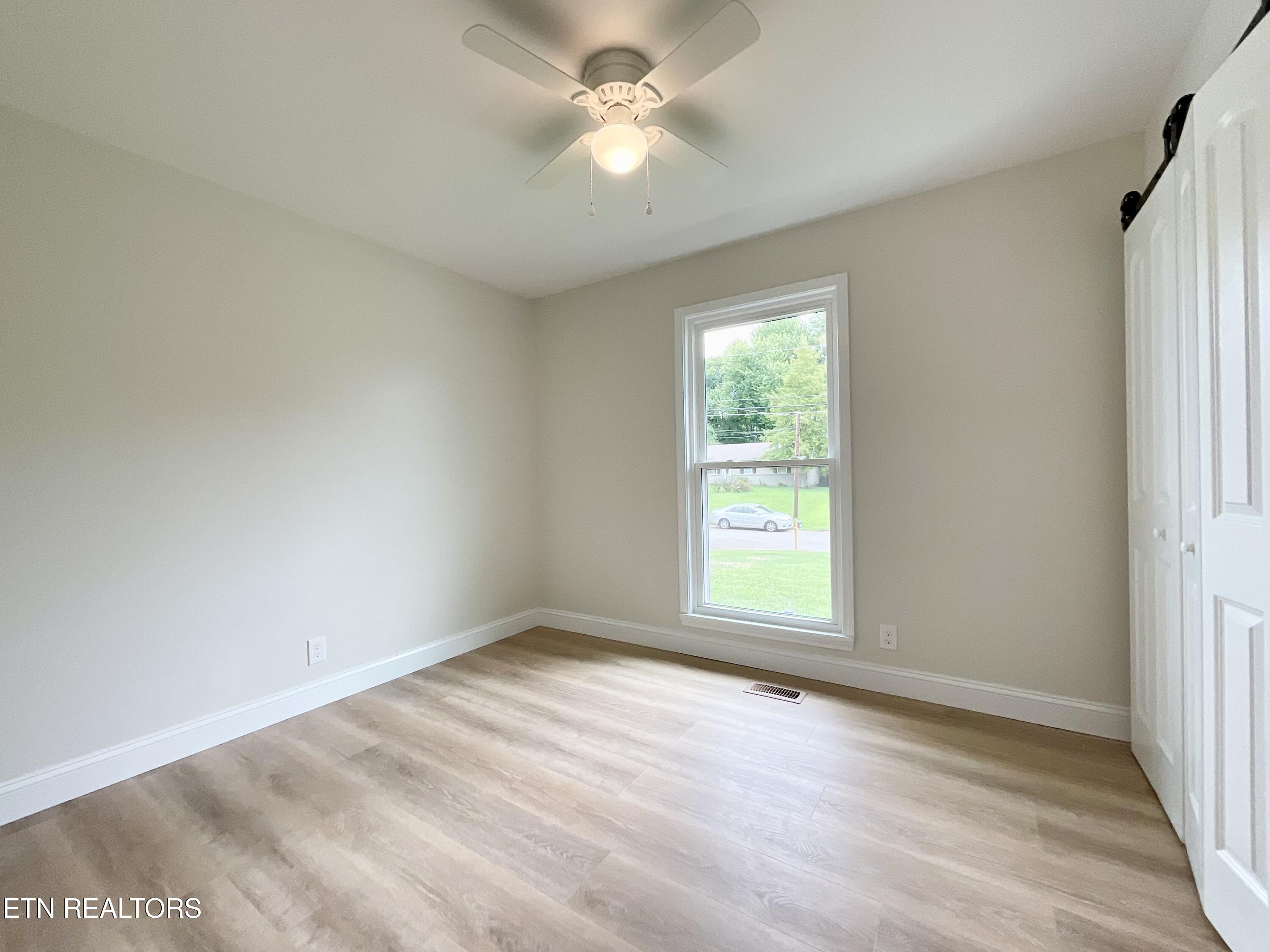 1033 Ruskin Drive Knoxville TN 37923