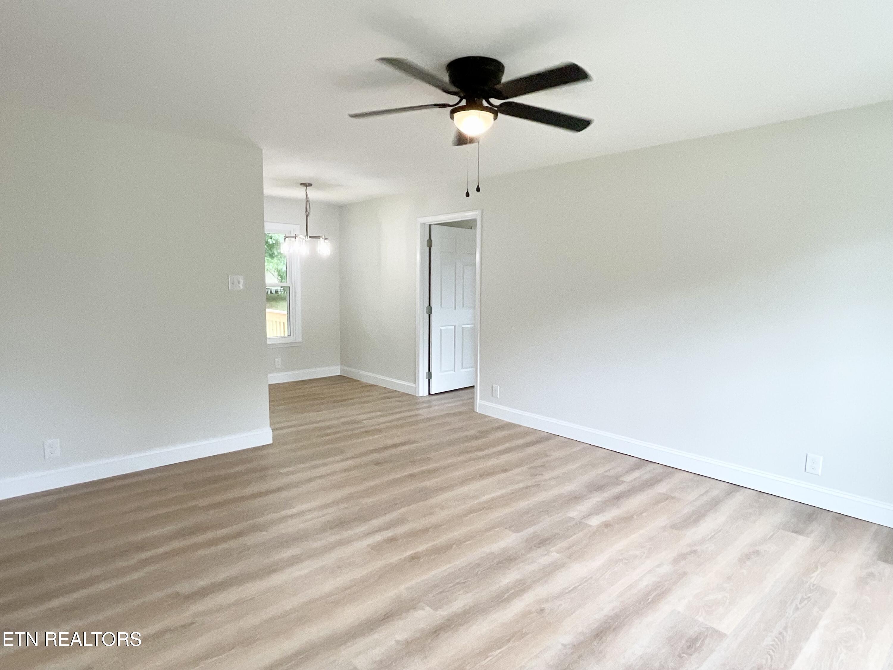 1033 Ruskin Drive Knoxville TN 37923