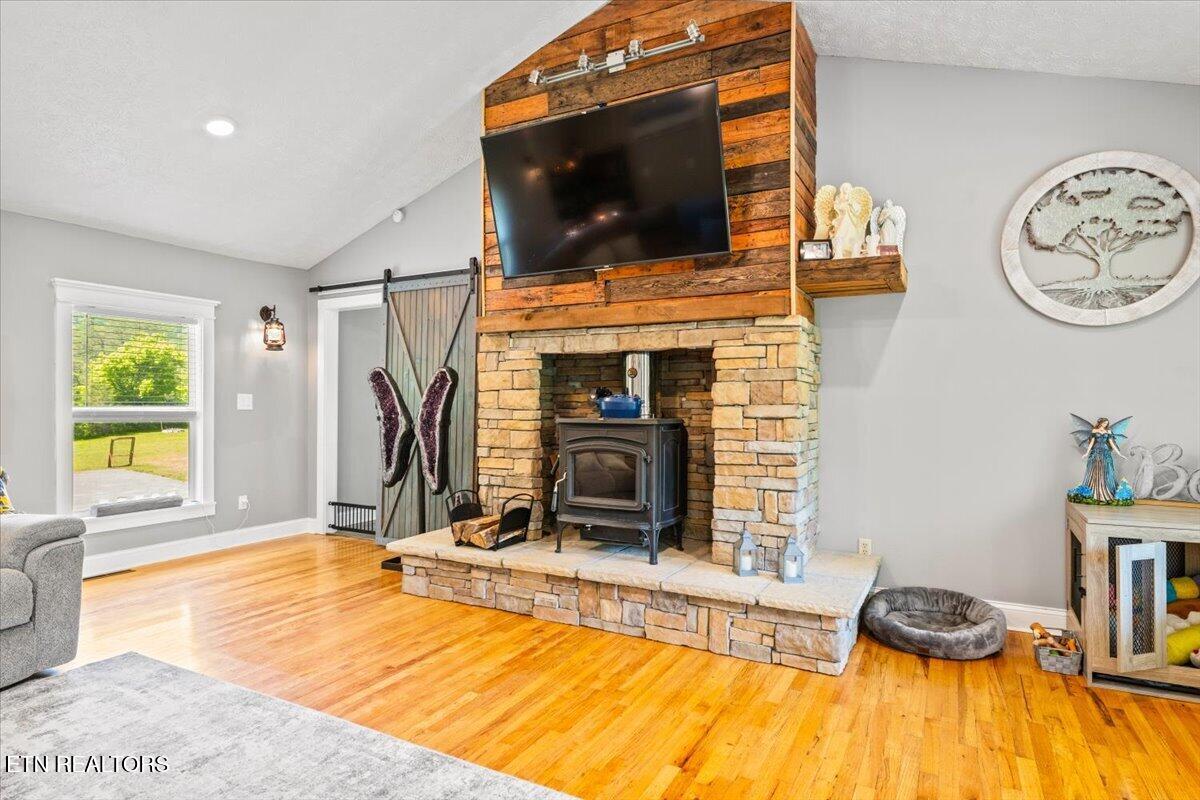 161 Mountain View Drive Rocky Top TN 37769