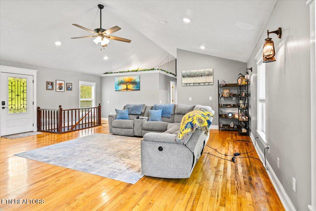 161 Mountain View Drive Rocky Top TN 37769