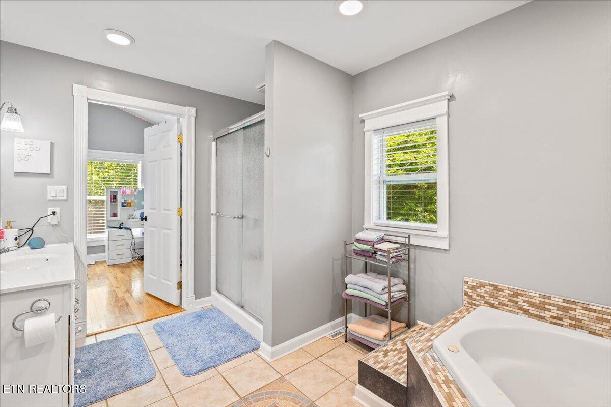 161 Mountain View Drive Rocky Top TN 37769