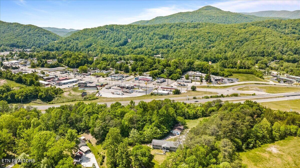 161 Mountain View Drive Rocky Top TN 37769