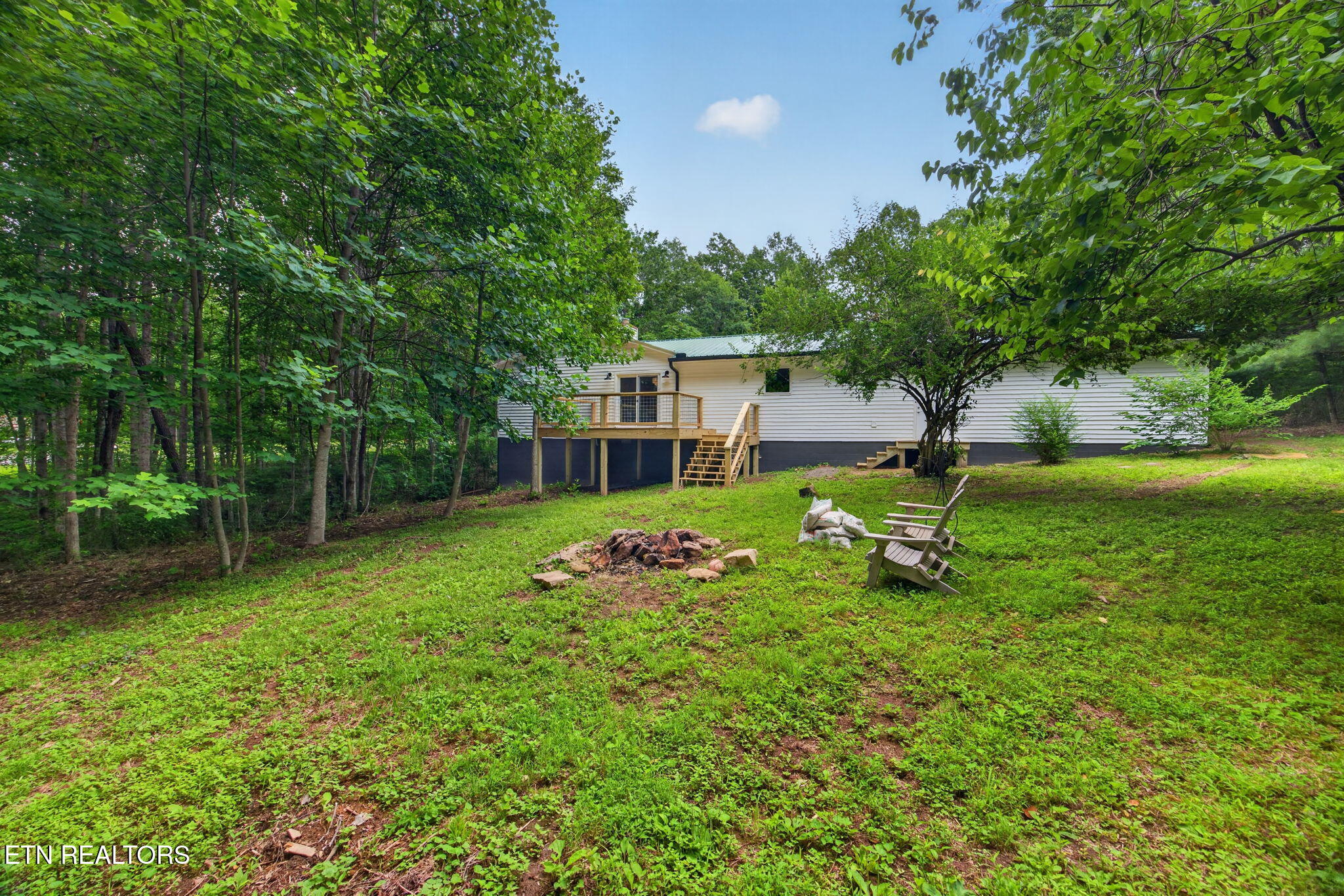 41 Jump Off Pl Place Monterey TN 38574