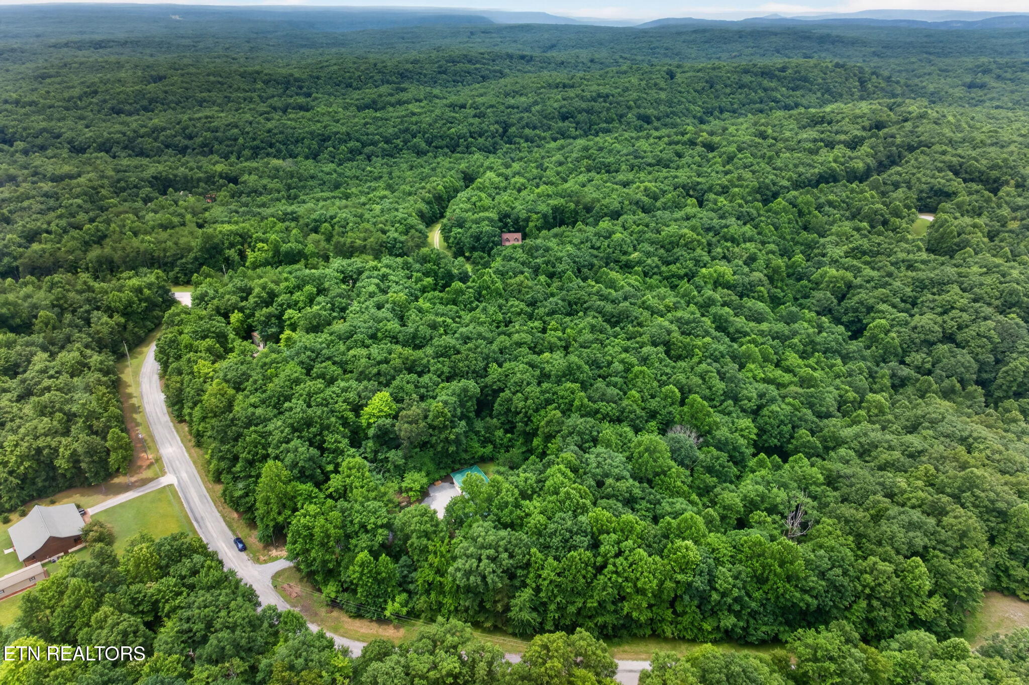 41 Jump Off Pl Place Monterey TN 38574