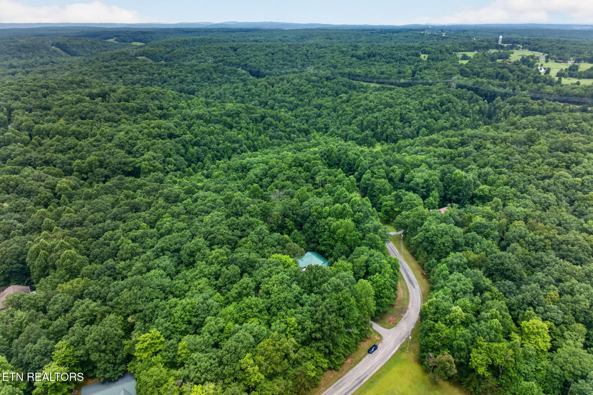41 Jump Off Pl Place Monterey TN 38574