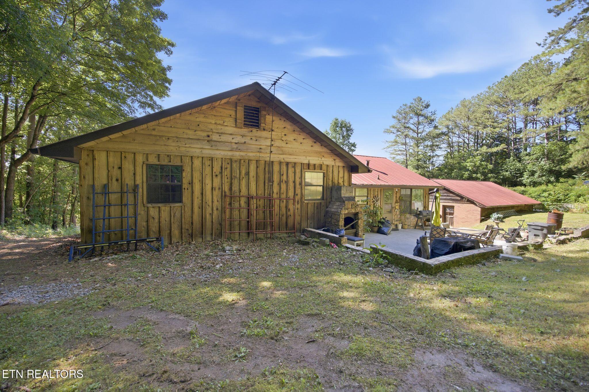 205 County Road 67 Riceville TN 37370