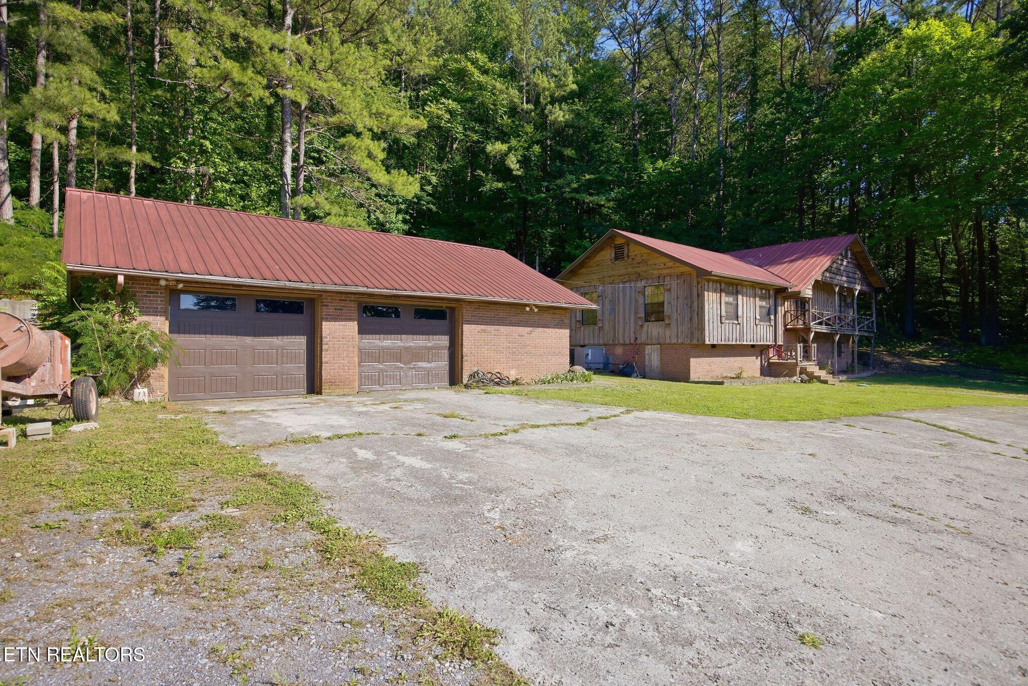 205 County Road 67 Riceville TN 37370