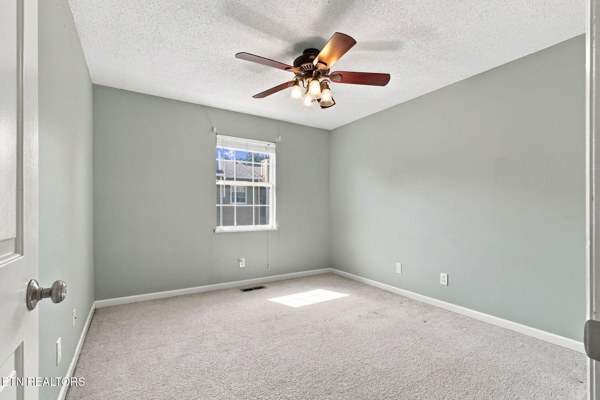1319 Covington Drive Knoxville TN 37919