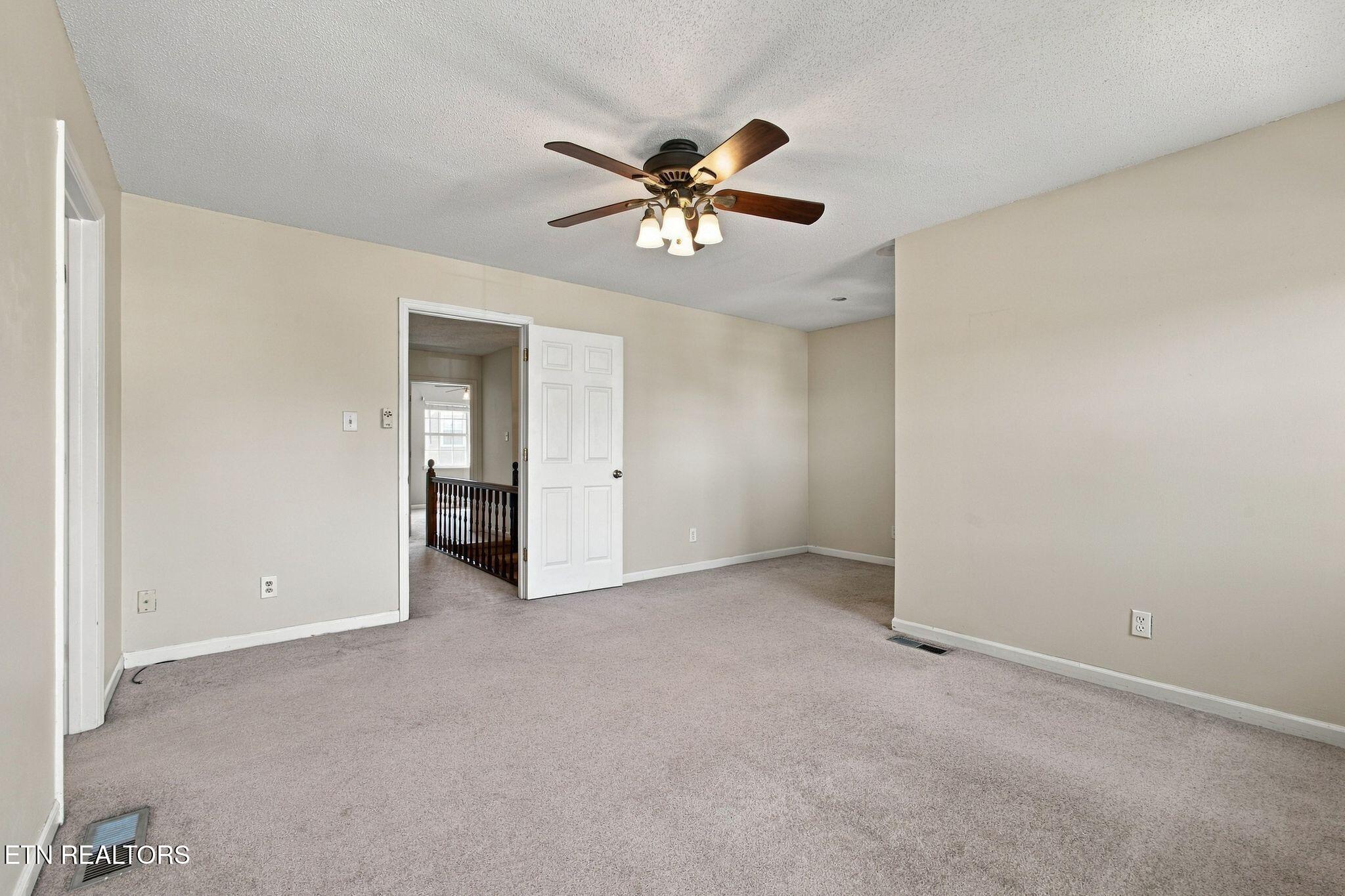 1319 Covington Drive Knoxville TN 37919
