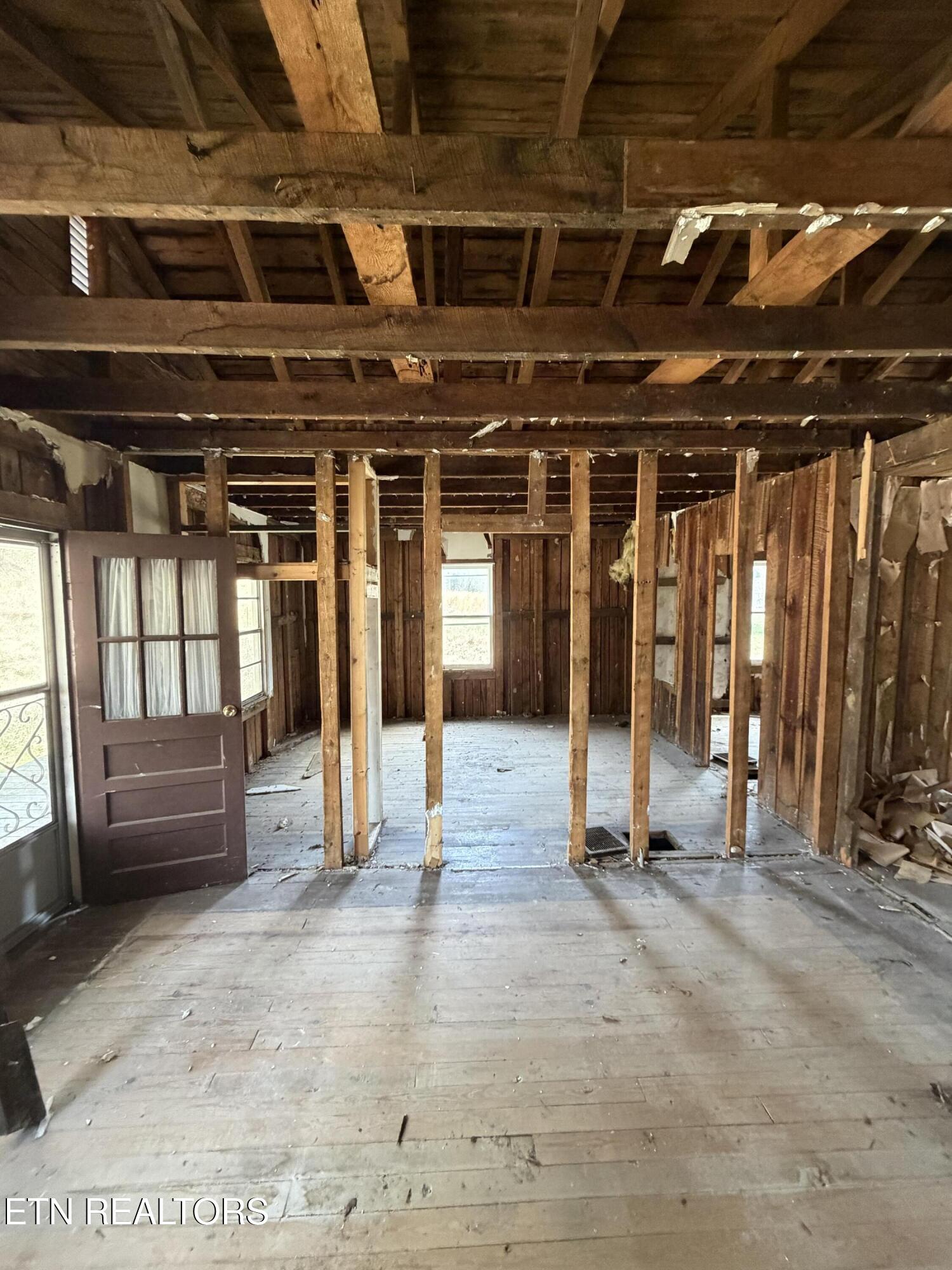 1600 Paint Rock Road Oneida TN 37841